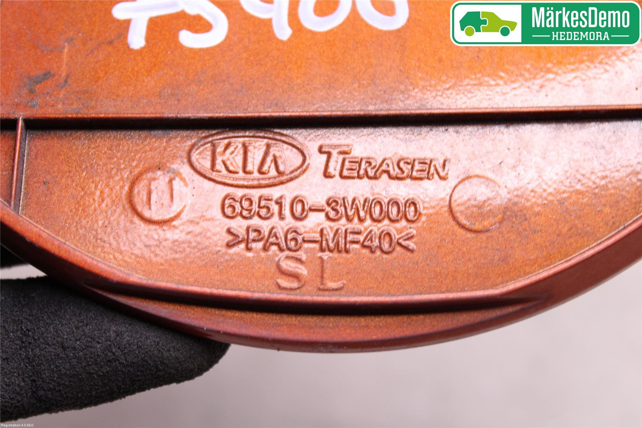 Kia SPORTAGE (SL) 11-15 Tanklucka