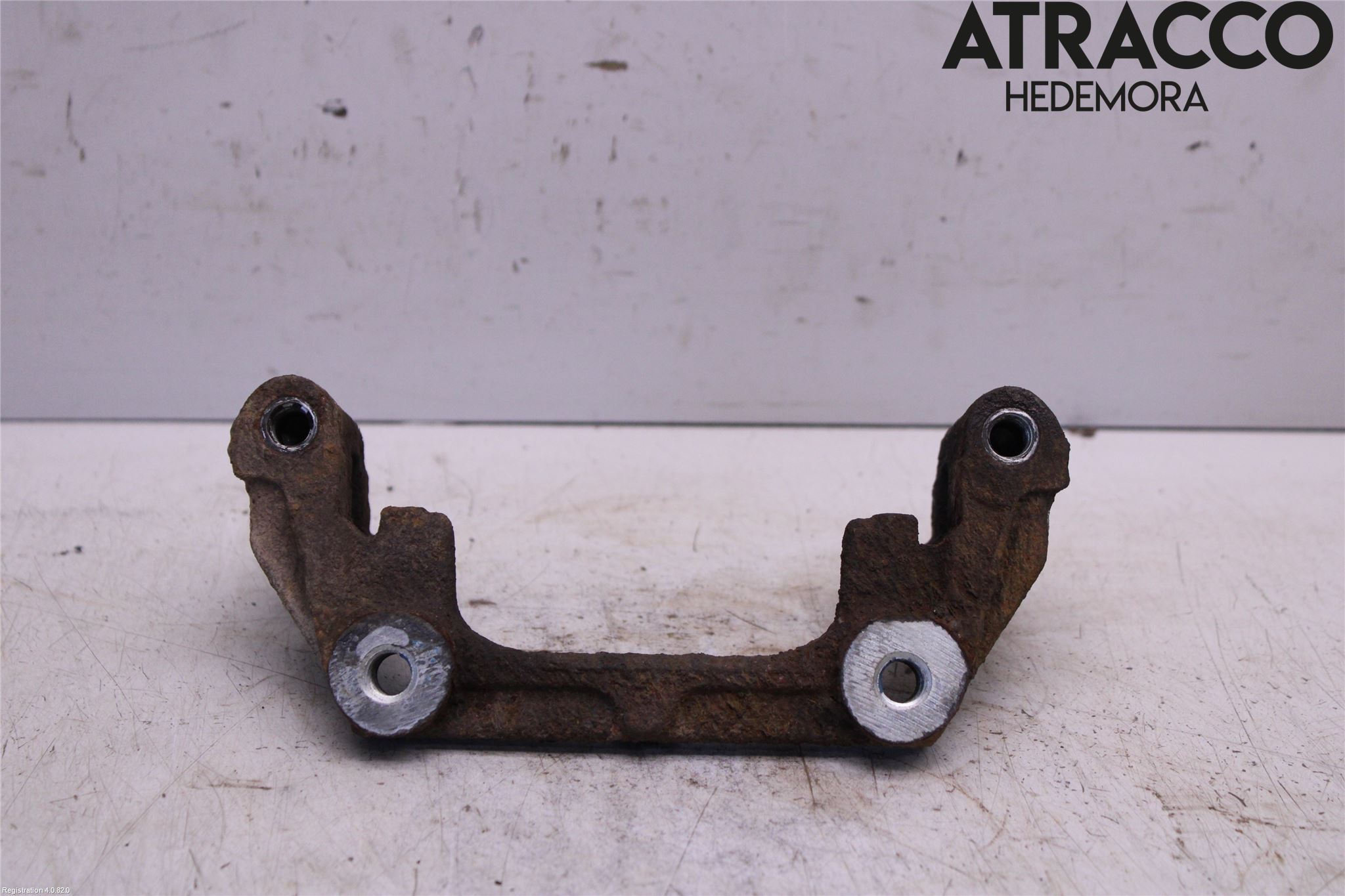 Ford KUGA 13-16 Bromsokshållare