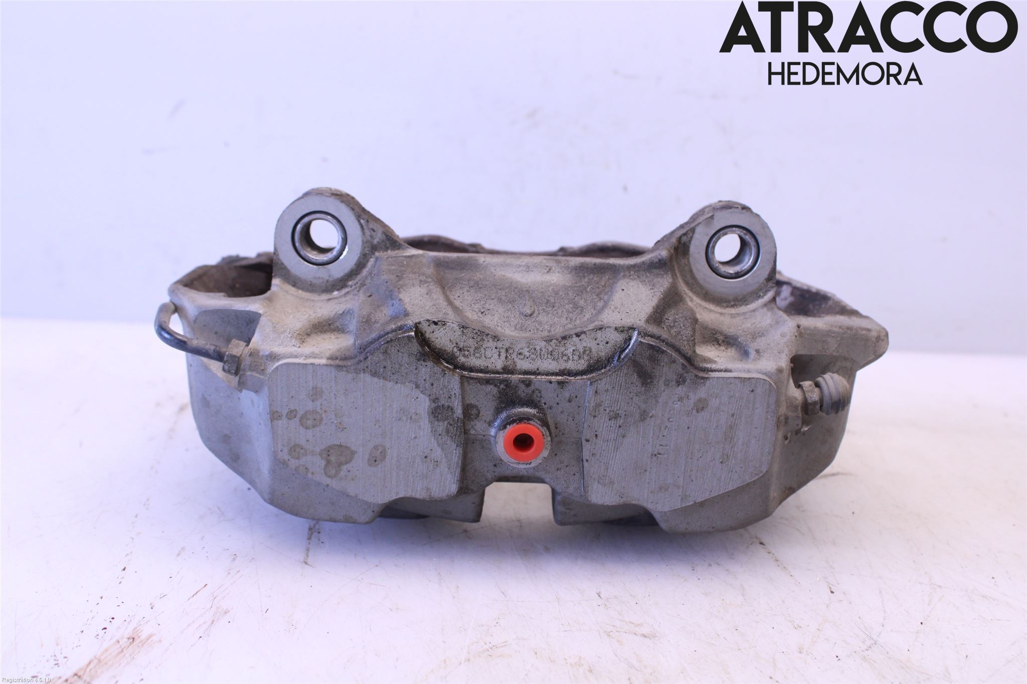 Audi A4/S4 B9 16-19 Bromsok Fram Höger