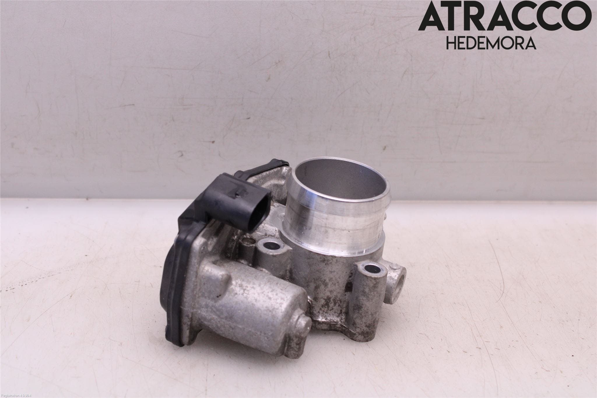 Ford FIESTA 13-17 Injspjällhus