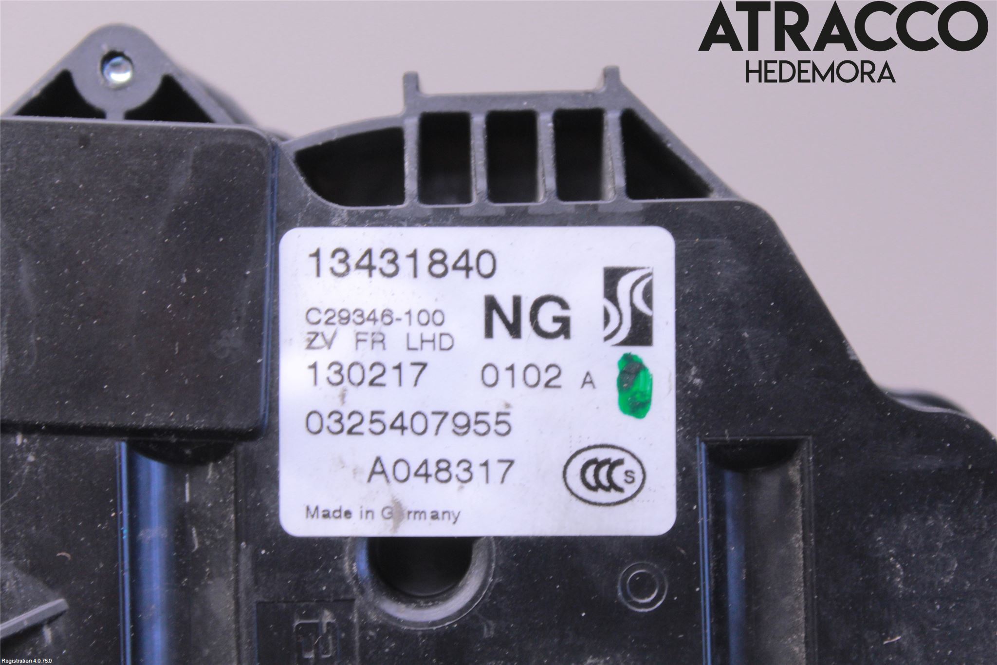 Opel CORSA E 15-19 Låskista-Dörrlås