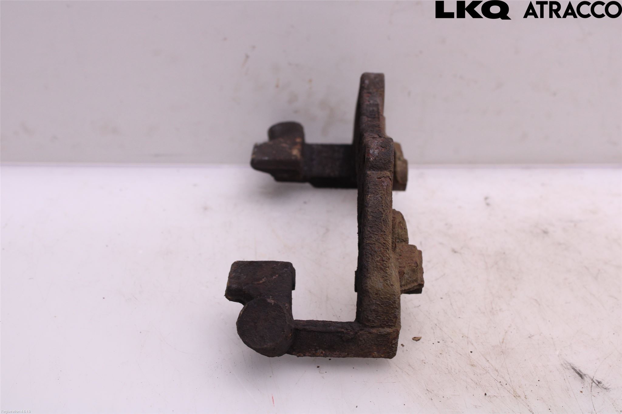 Ford ECOSPORT 17- Bromsokshållare