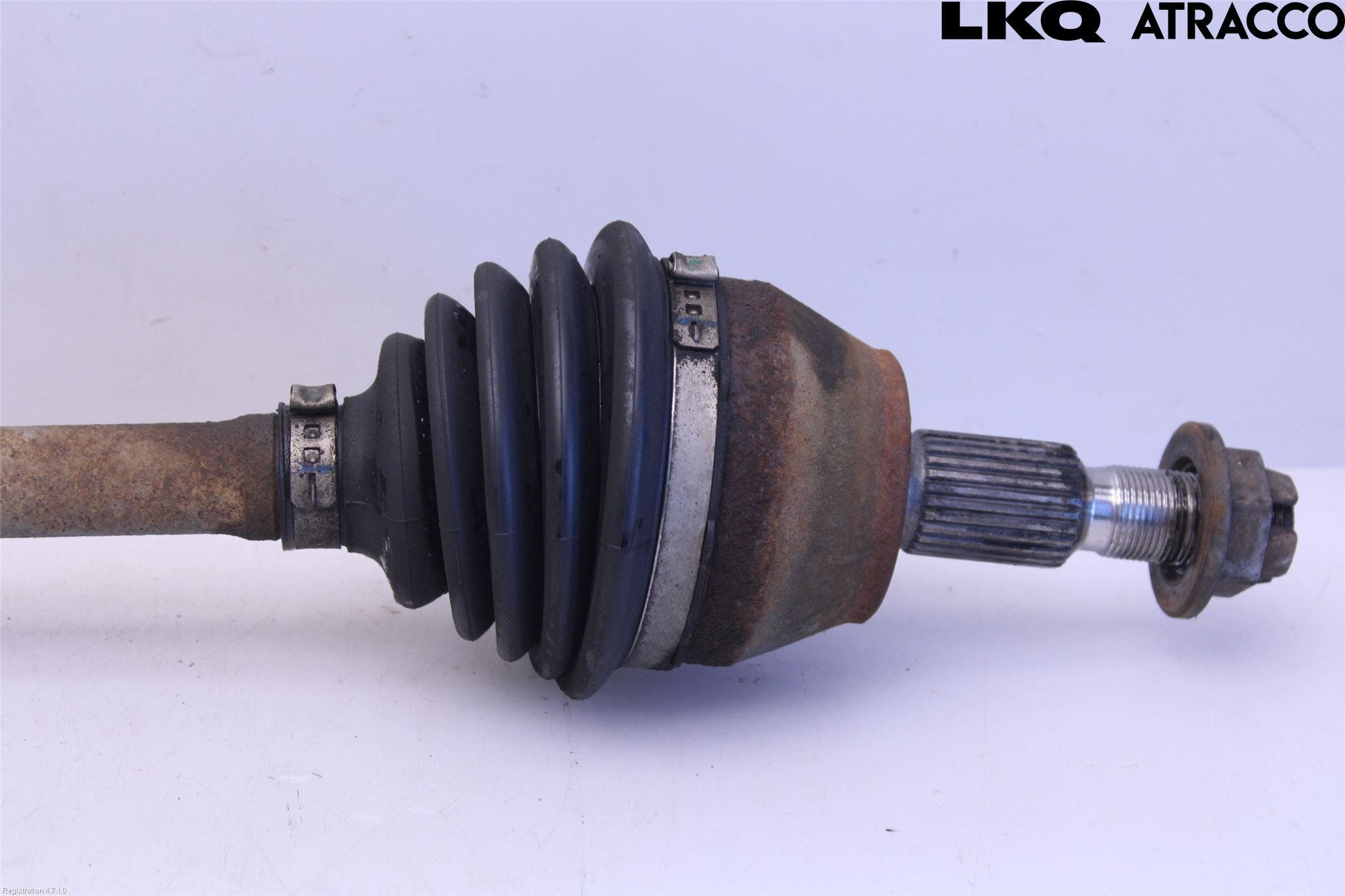 Ford FOCUS 15-18 Drivaxel Fram Höger