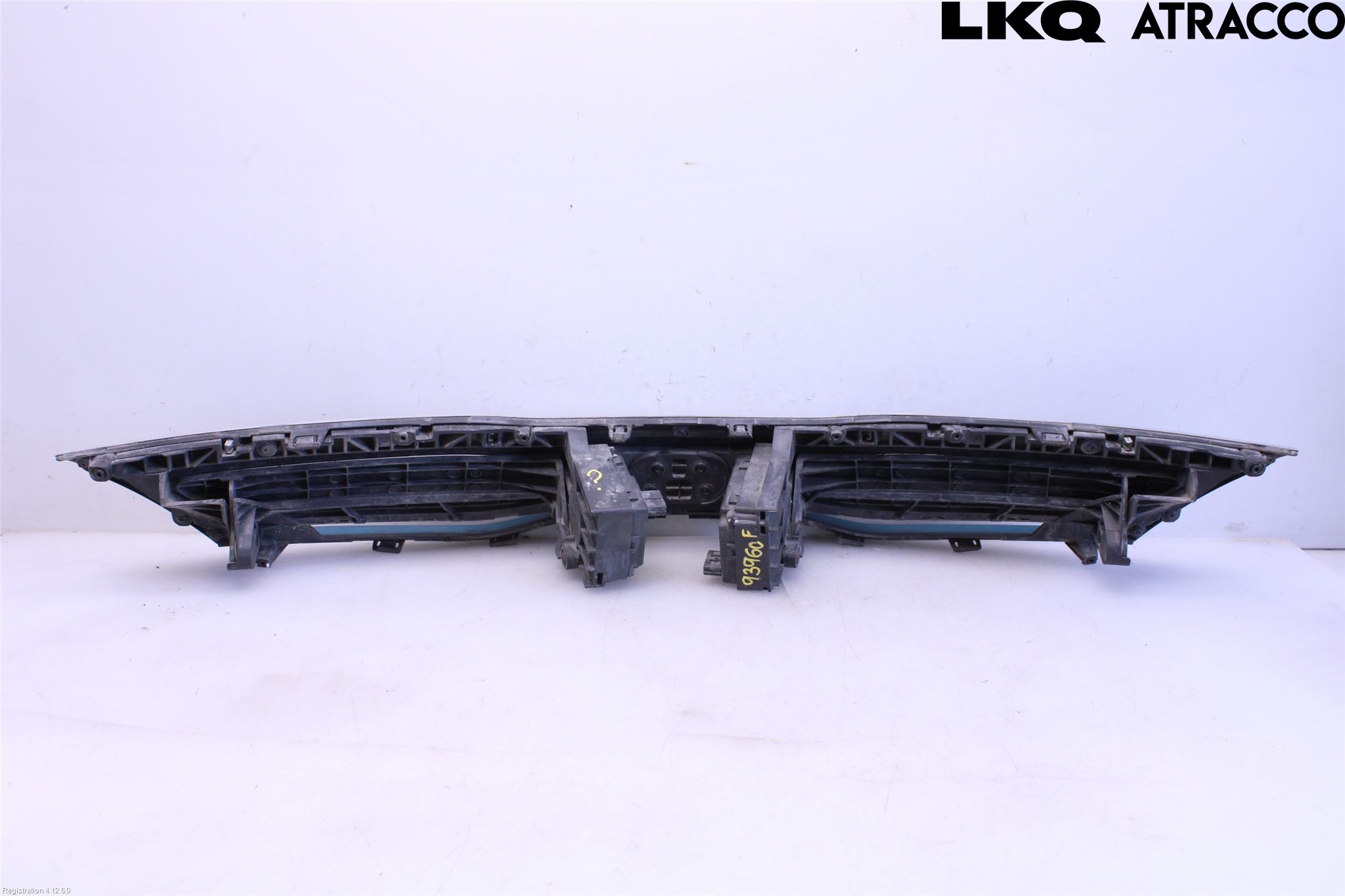 Kia OPTIMA 16-20 Grilldel Mitt