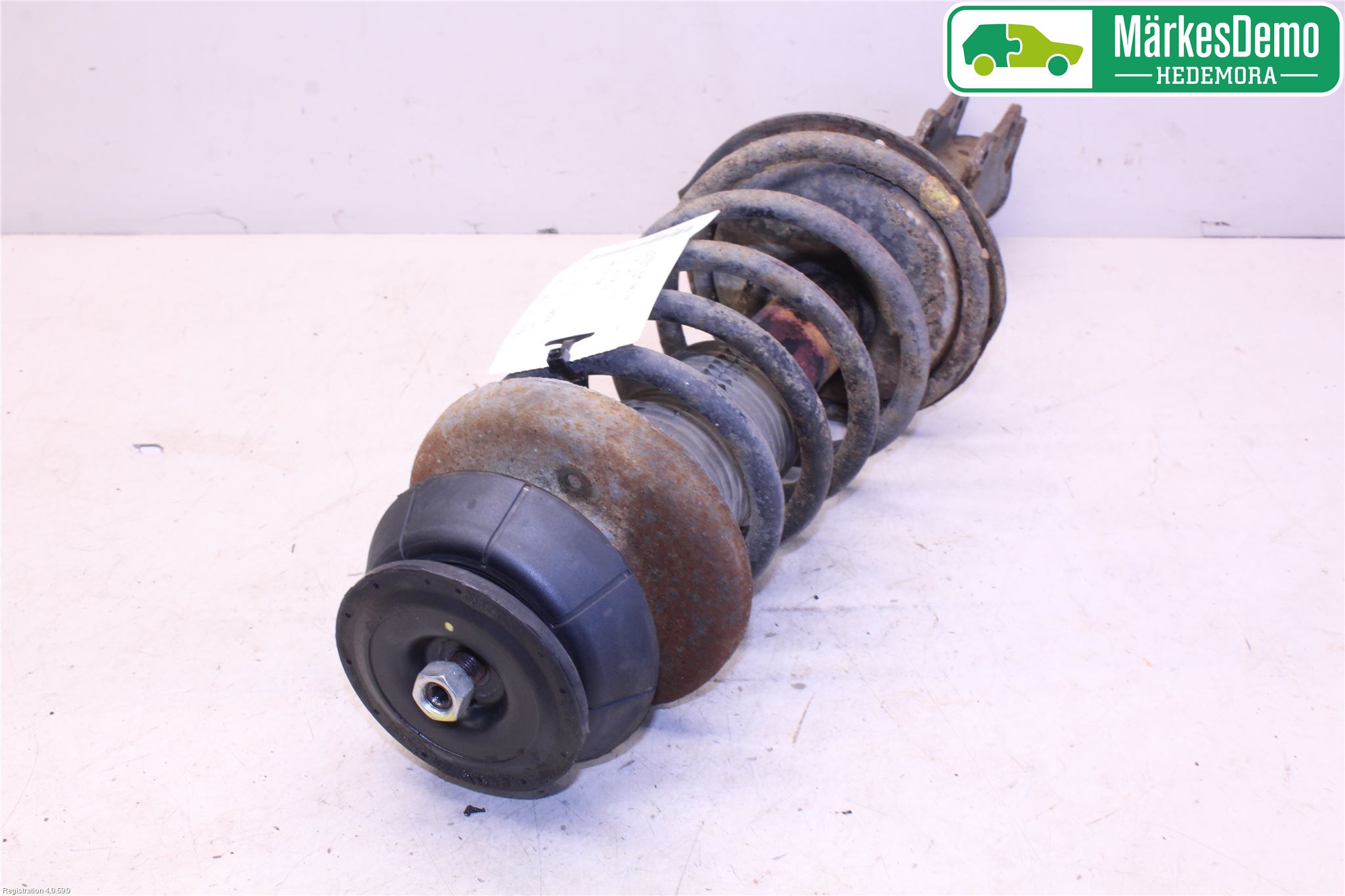 Suzuki SWIFT 05-10 Fjäderben Fram Vänster