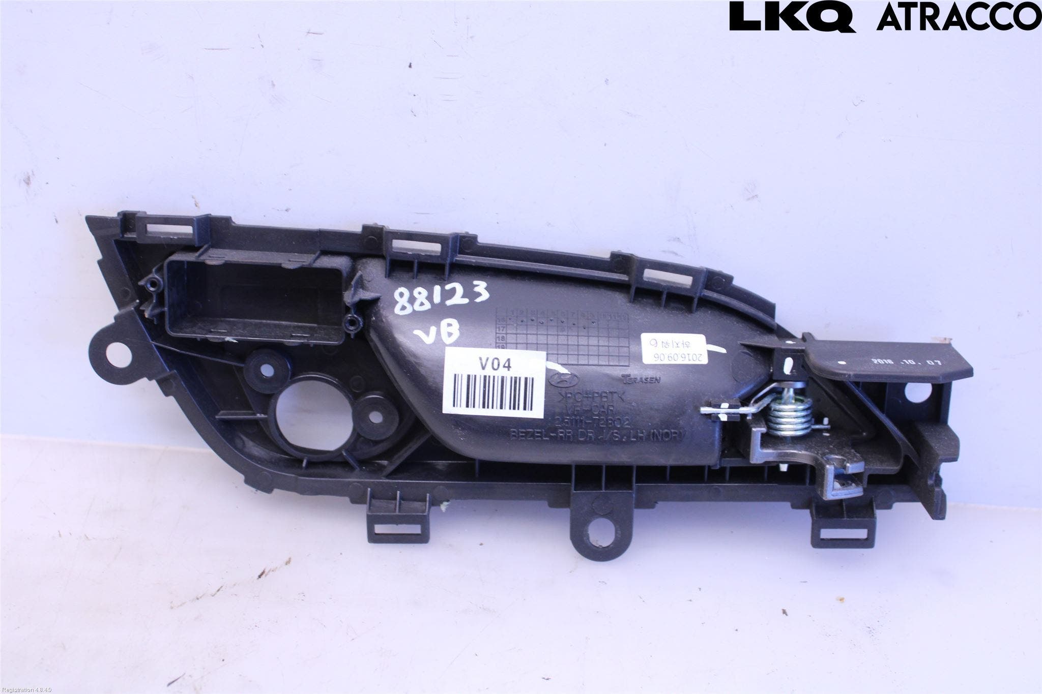 Hyundai i40 16-18 Dörrhandtag Inre Vä