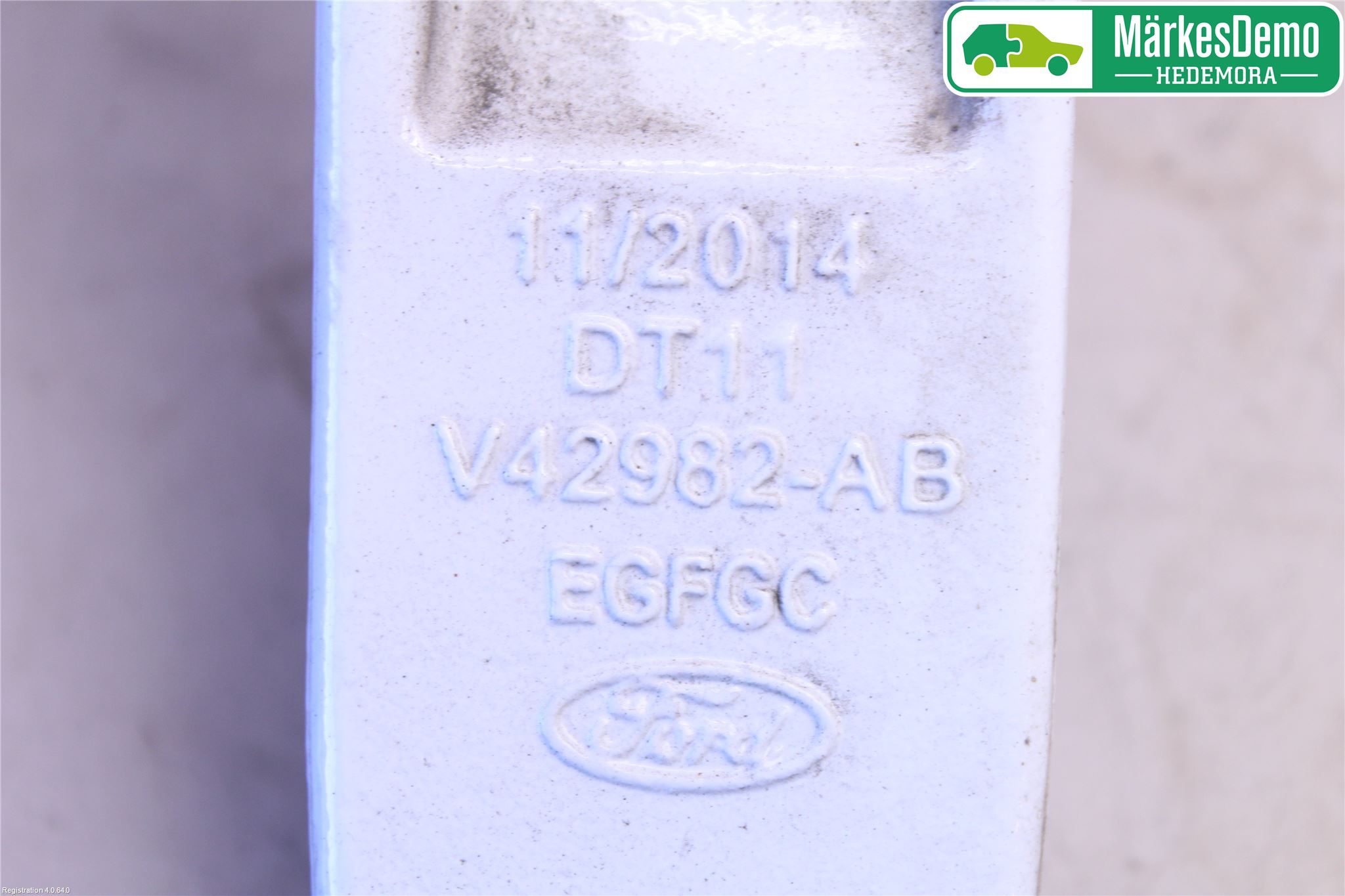 Ford TRANSIT/TOURNEO CONNECT 13-22 Bakluckegångjärn Hö