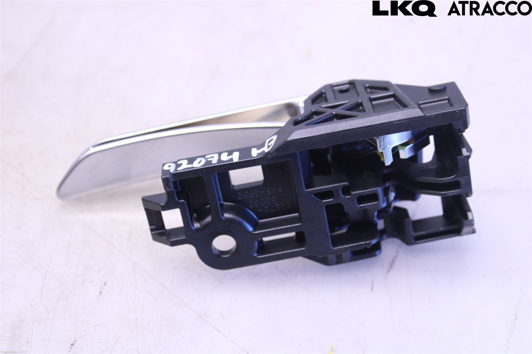 Toyota RAV4 19- Dörrhandtag Inre Hö