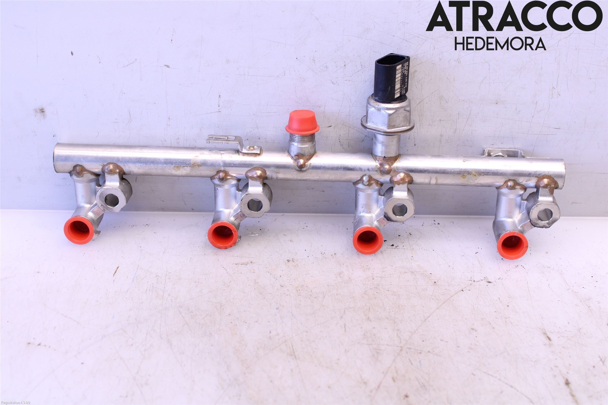 Mercedes-Benz MB C-KLASS (W204) 07-15 Inj. Fuelrail