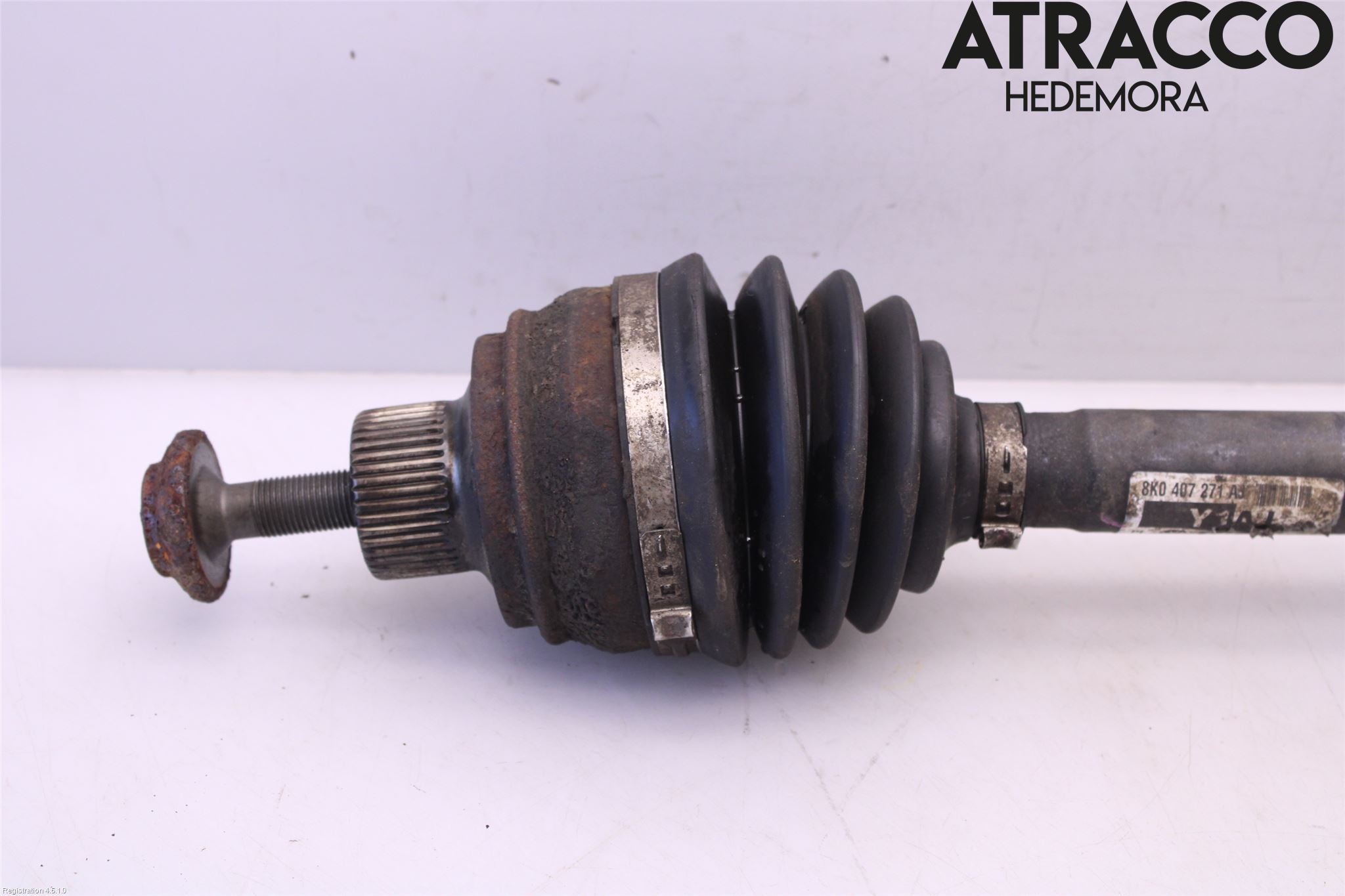 Audi A4/S4 08-11 Drivaxel Fram Höger