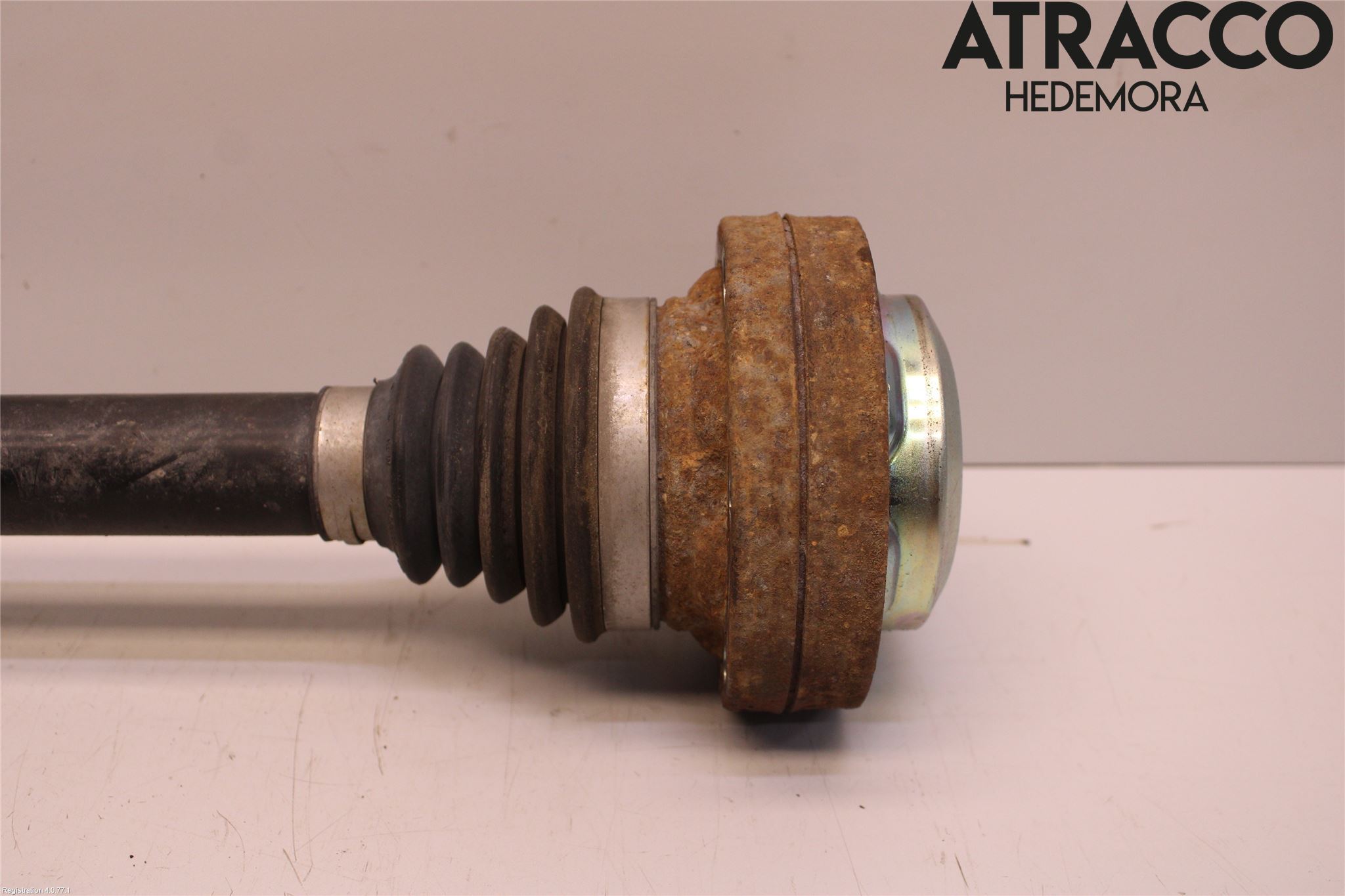 Audi A4 12-15 Drivaxel Bak Höger