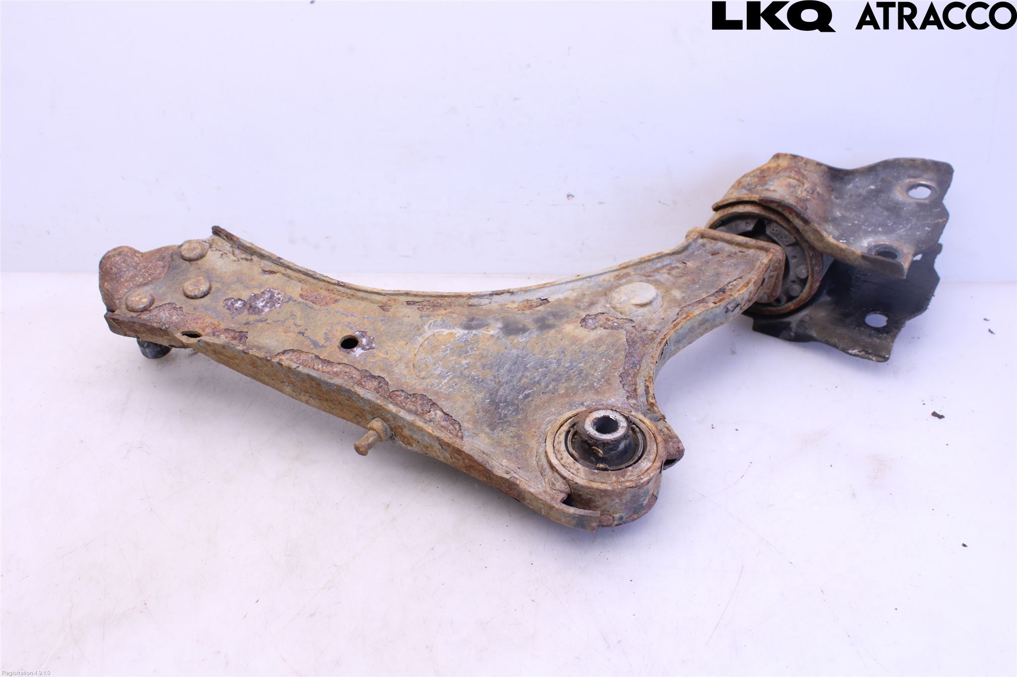 Landrover LAND ROVER DISCOVERY SPORT 15- Bärarm Fram Undre Vä