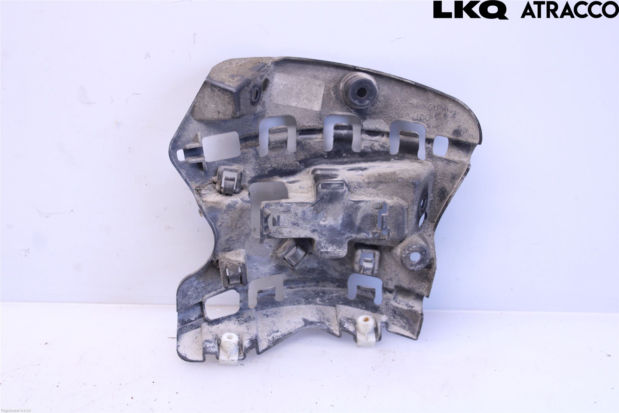 Jaguar E-PACE 17- Stötfångardel Bak Vä