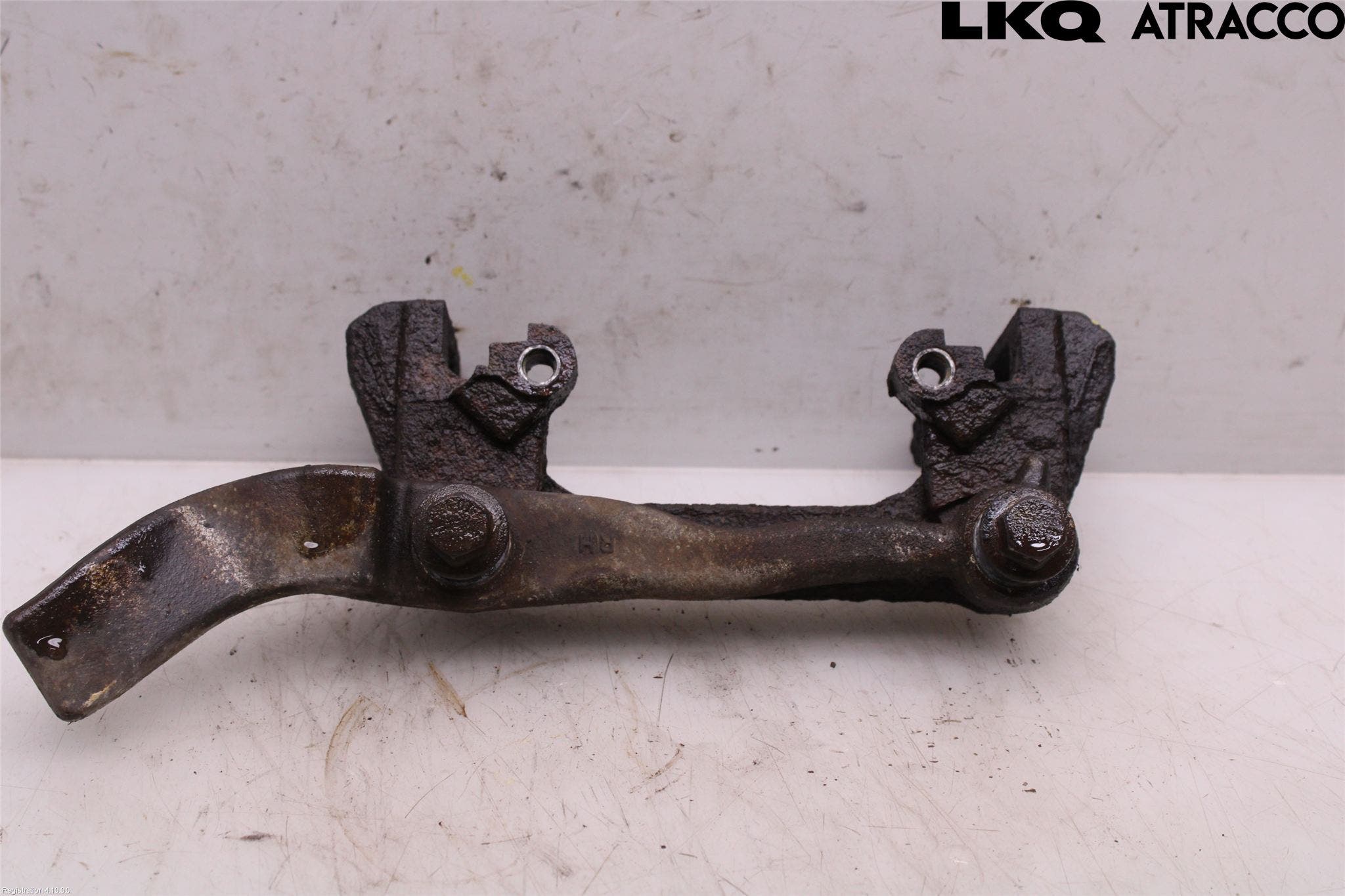 Volvo V70 00-04 Bromsokshållare