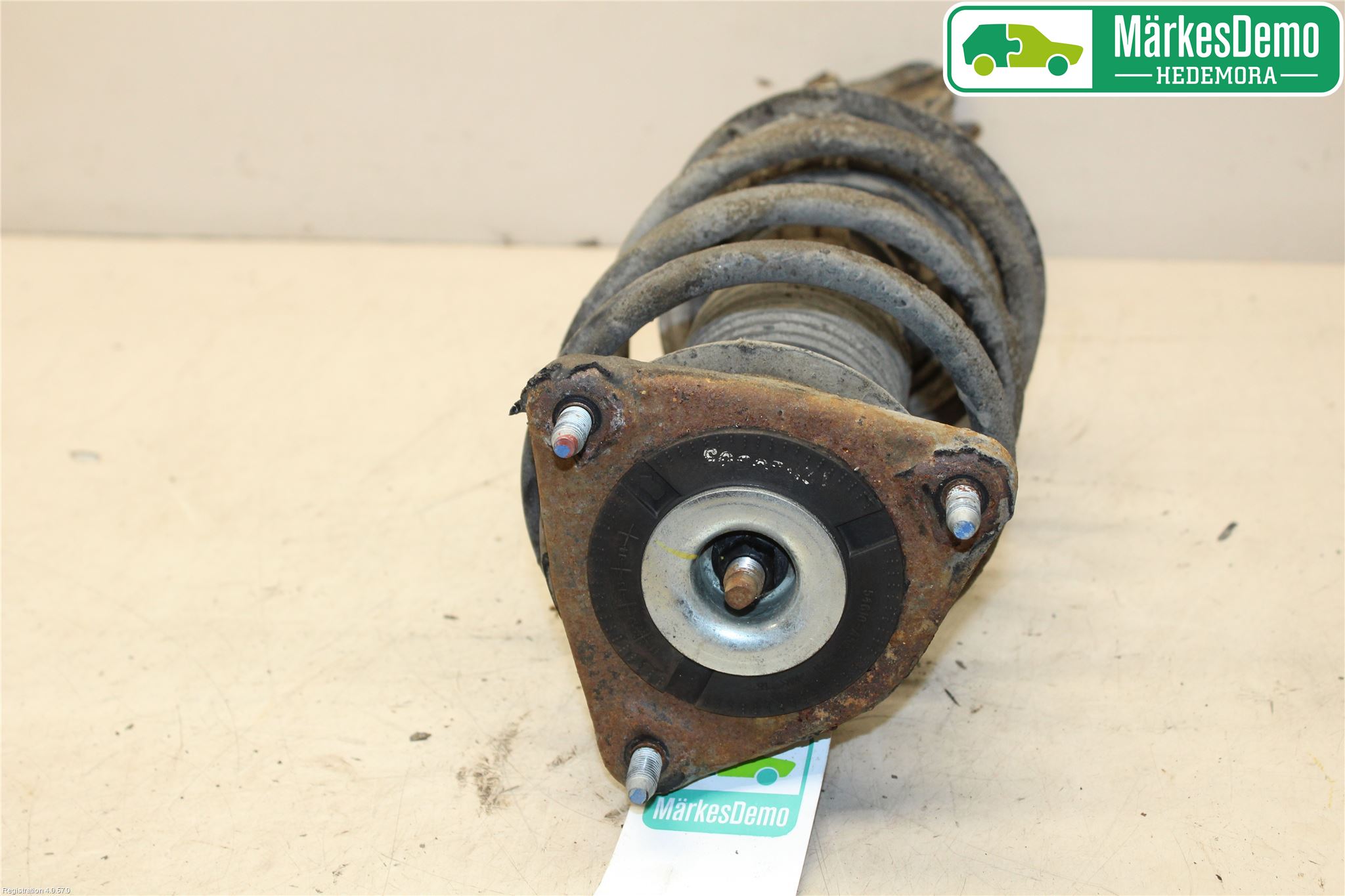 Hyundai i30 GD 13-17 Fjäderben Fram Höger