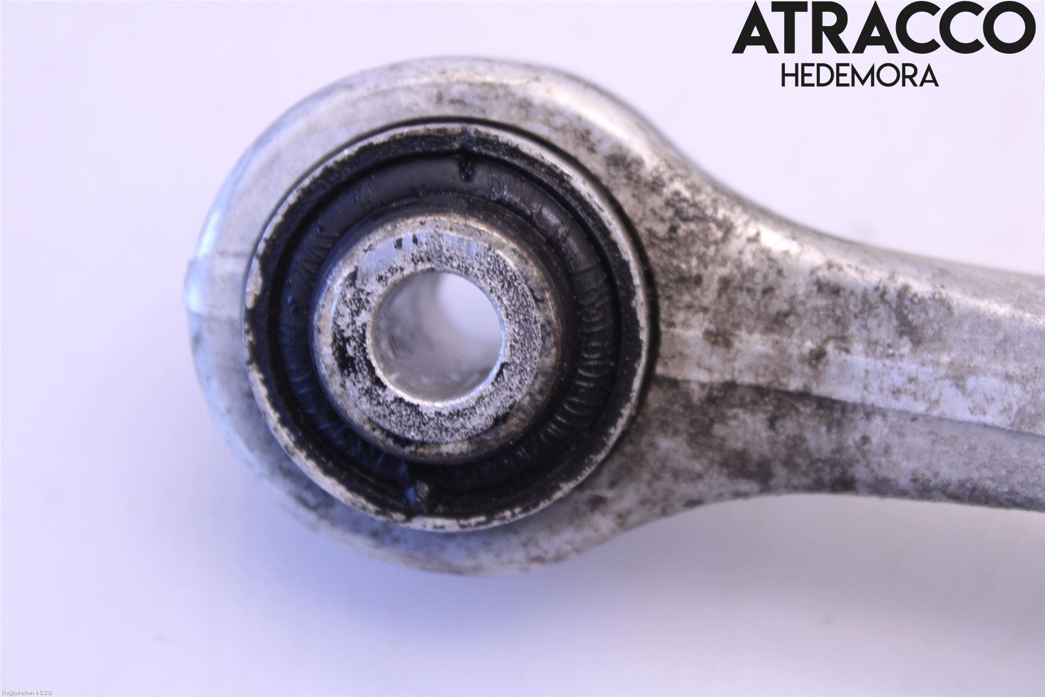 BMW 2 F22/F23/F87 Coupé/Cab 13-21 Bärarm Bak Övre Vänster