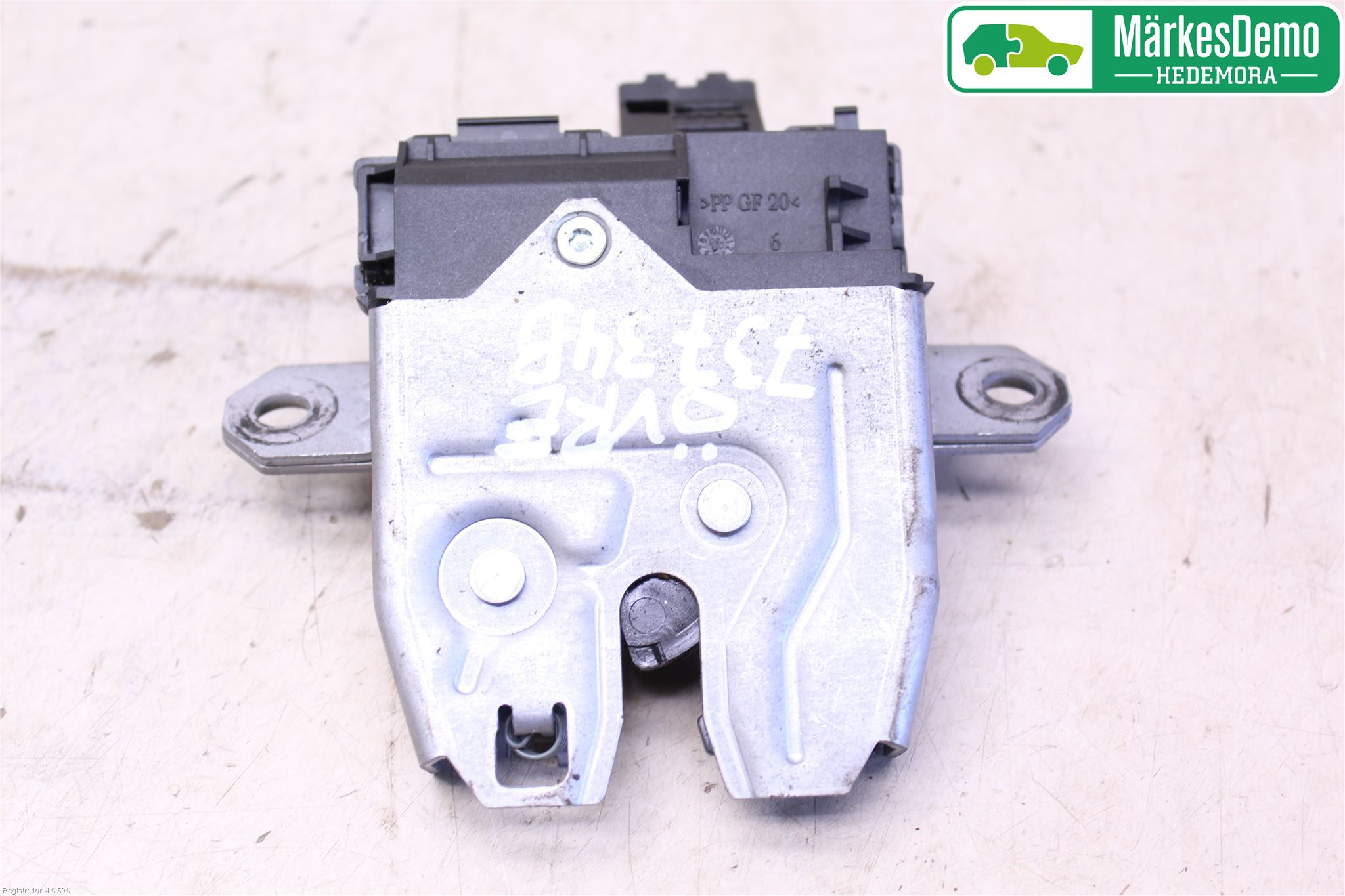 Ford KUGA 08-12 Låskista Baklucka