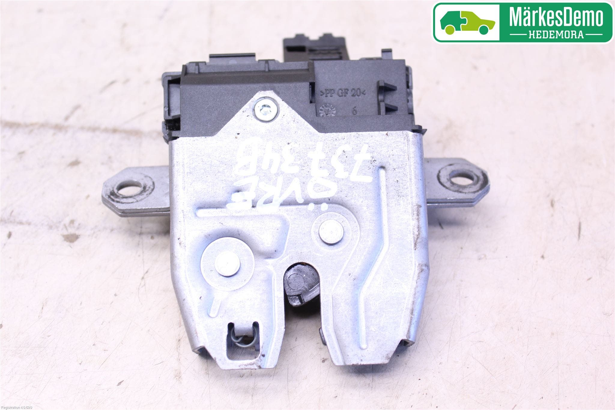 Ford KUGA 08-12 Låskista Baklucka