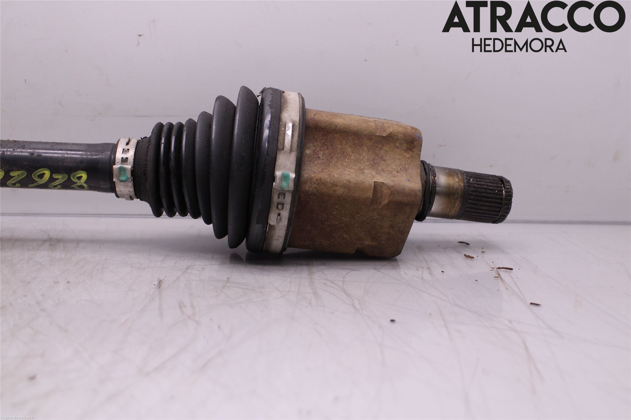 Audi Q3 8U 12-18 Drivaxel Fram Vänster