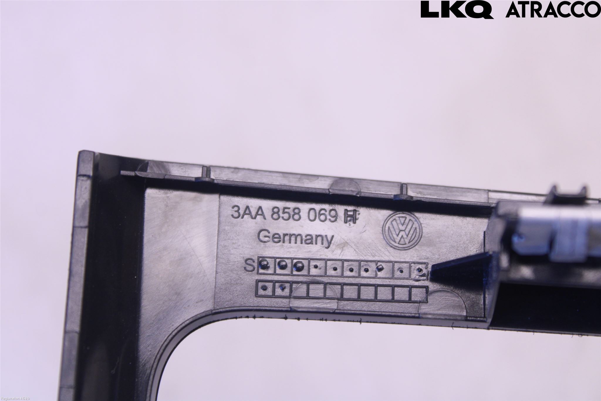Volkswagen VW PASSAT 11-14 Instrument-Radio Sarg