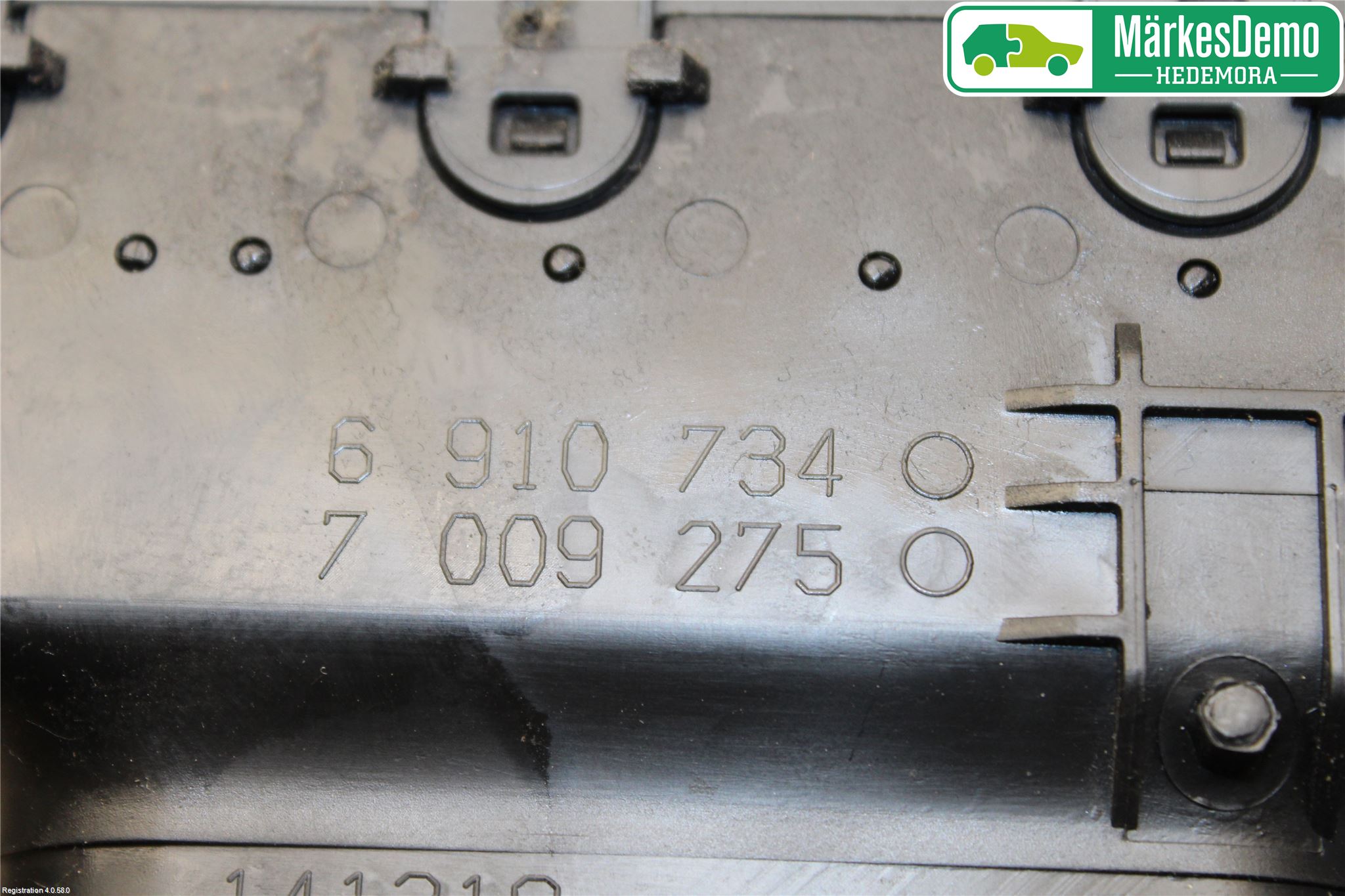 BMW 5 E60/61 Sed/Tou 02-10 Defrosterkanal-Munstycke