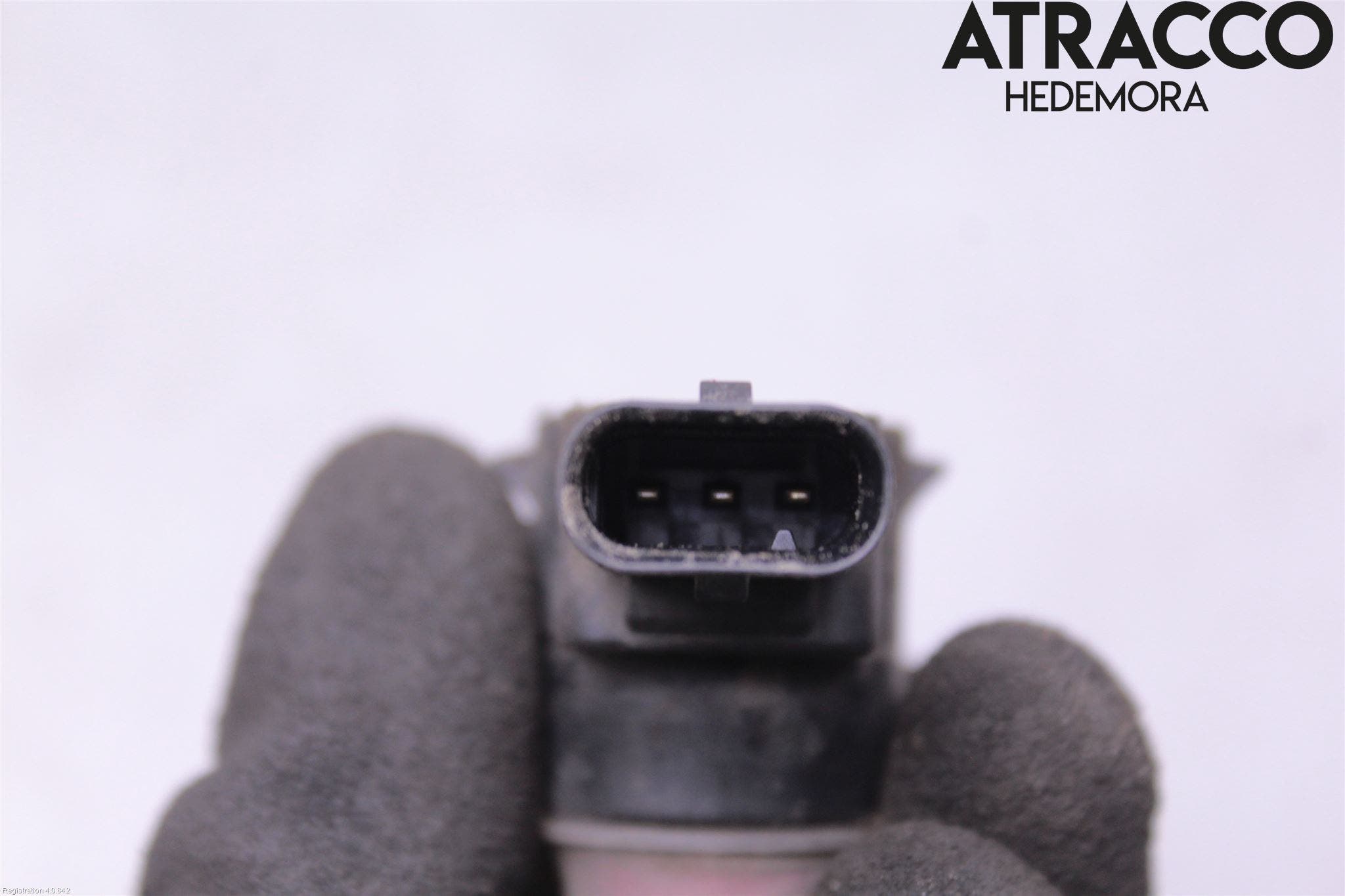 Mercedes-Benz MB C-KLASS (W204) 07-15 Parkeringshjälp Frontsensor