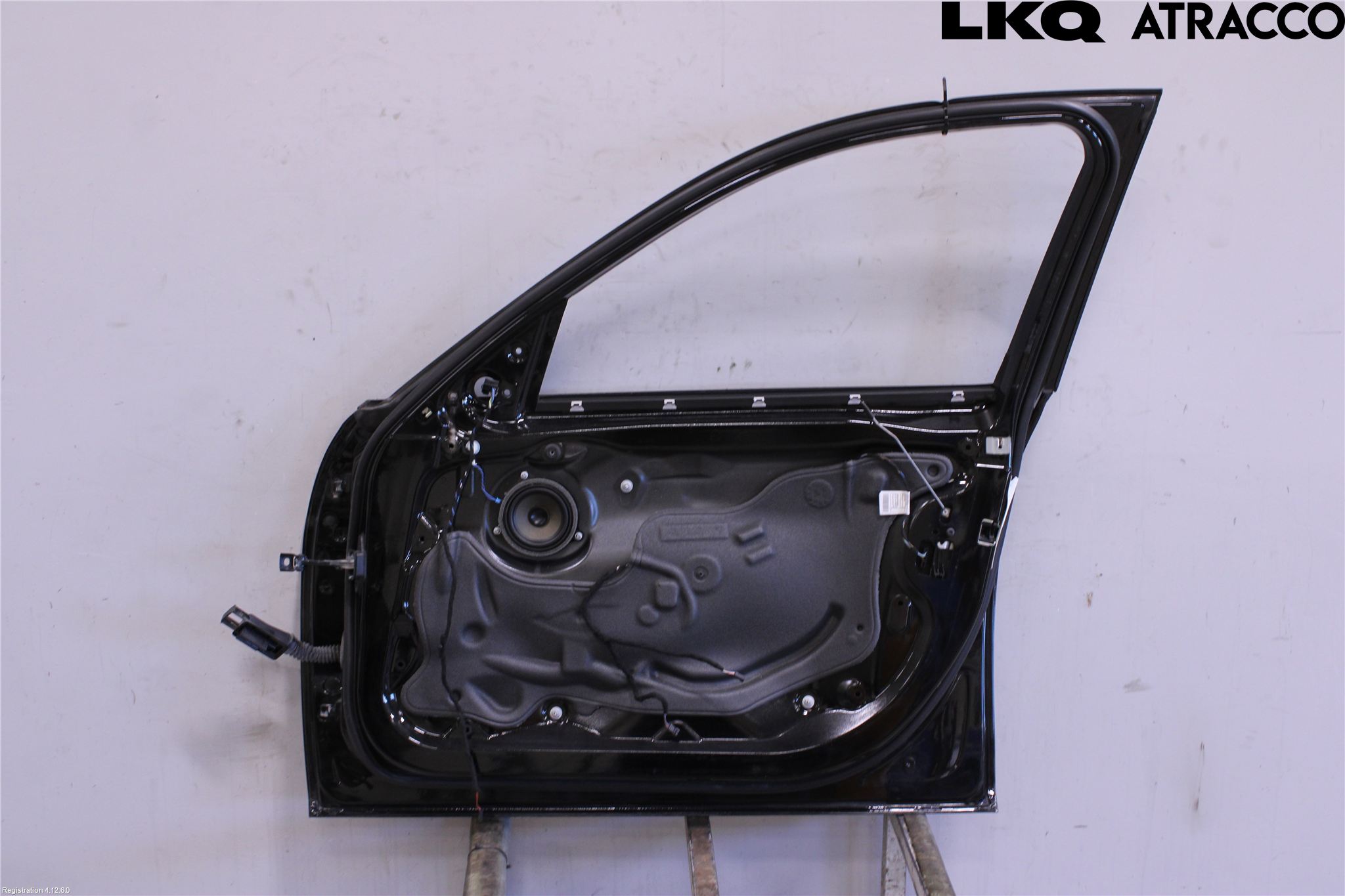 BMW 3 F30/F31/F80 12-19 Dörr Fram Höger