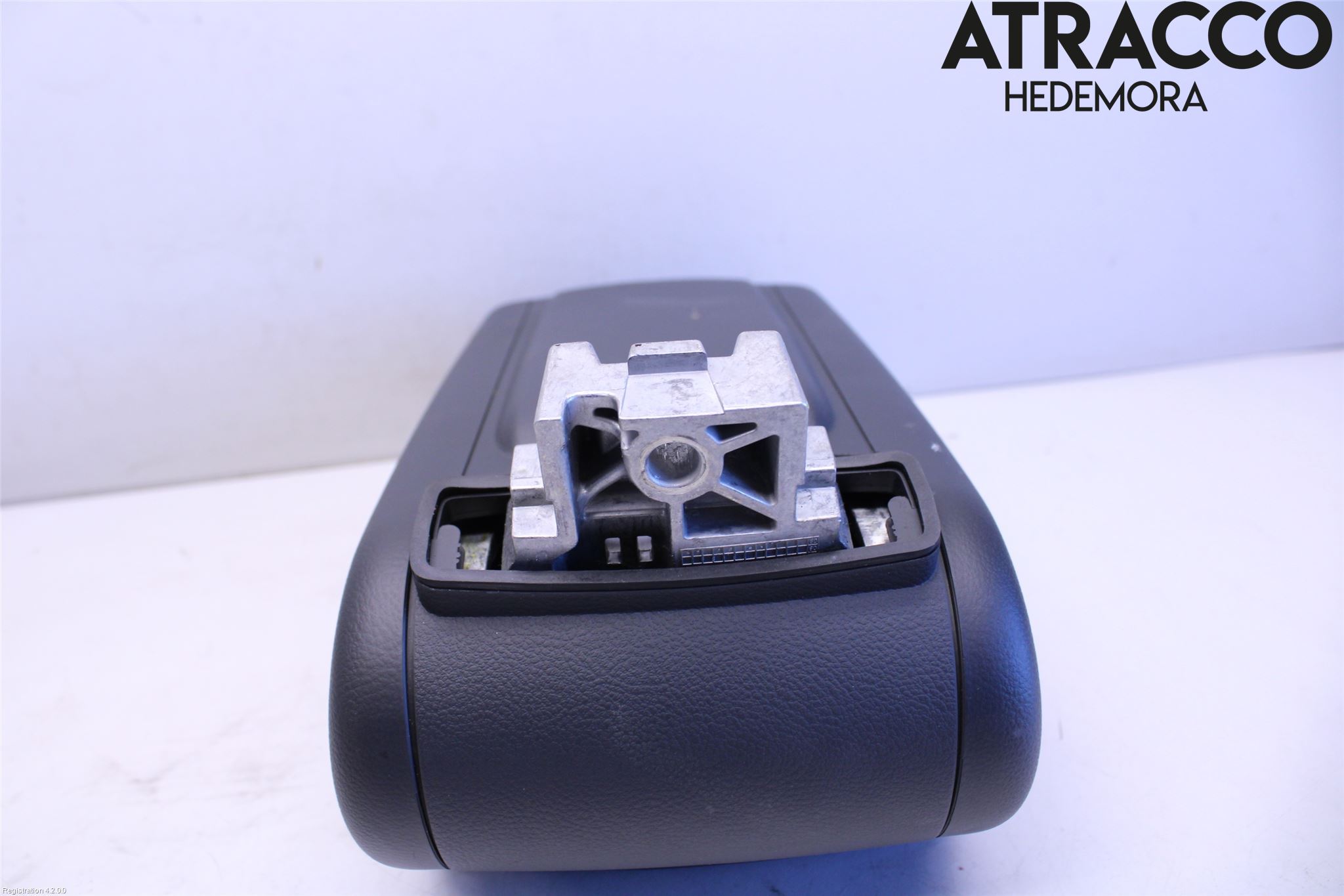 Audi A6/S6     05-11 Inredning Armstöd