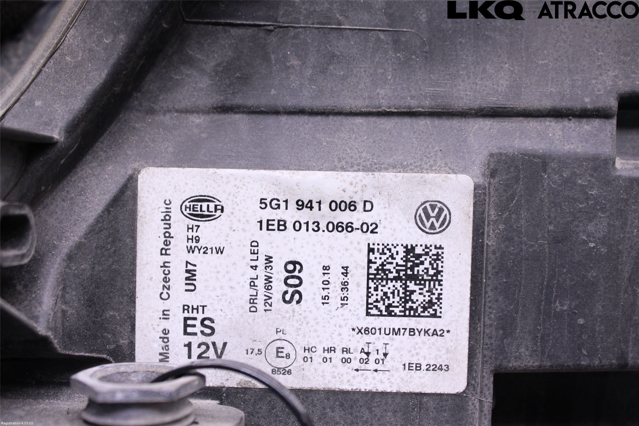 Volkswagen VW GOLF / E-GOLF VII 13-20 Strålkastare Höger