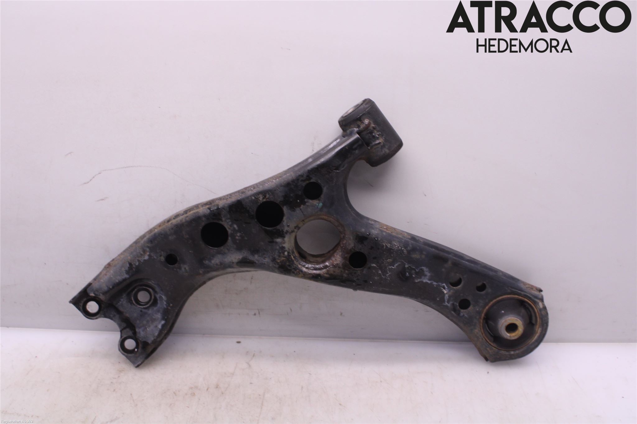 Toyota C-HR 16-23 Bärarm Fram Undre Hö
