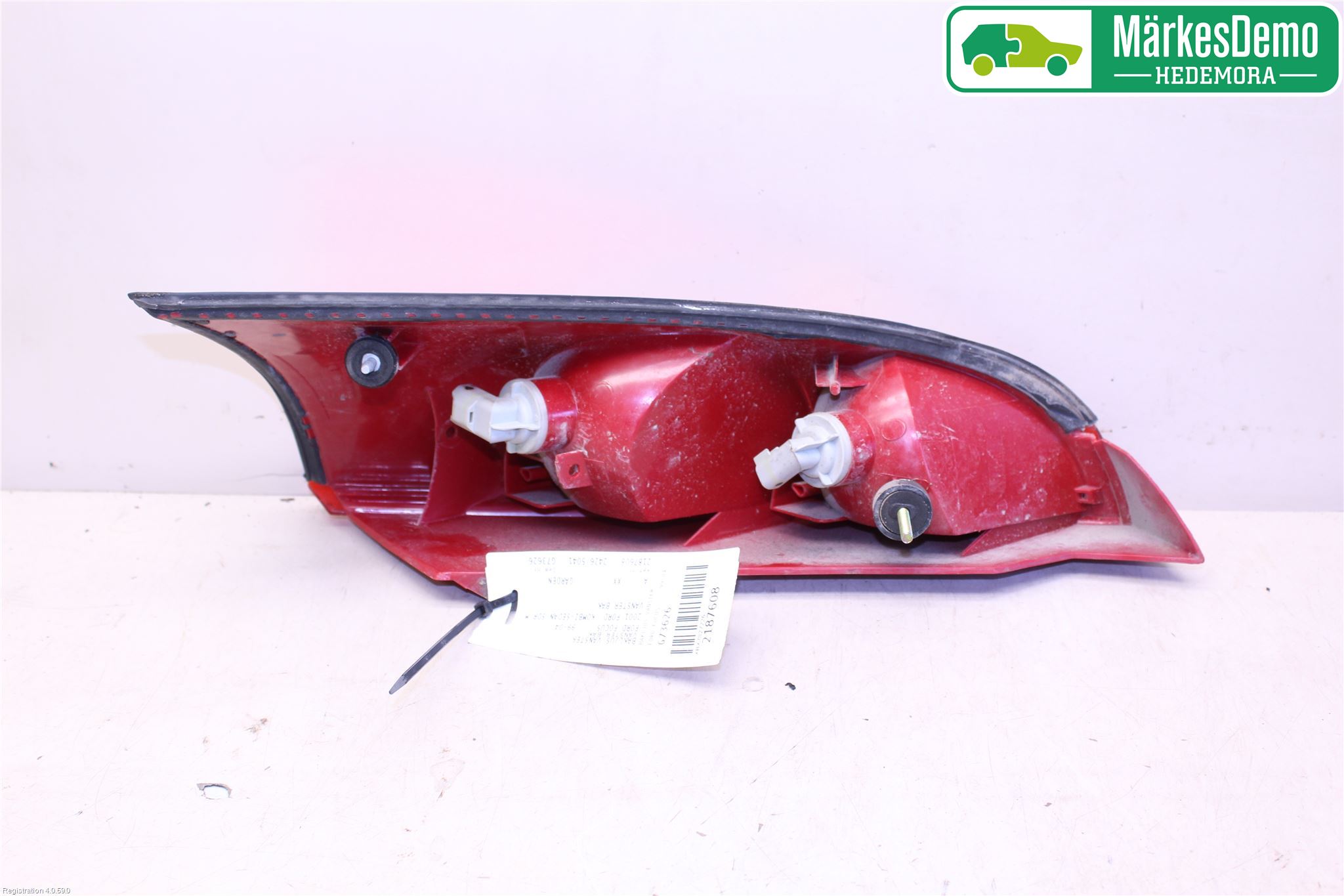 Ford FOCUS     99-04 Bakljus Vänster