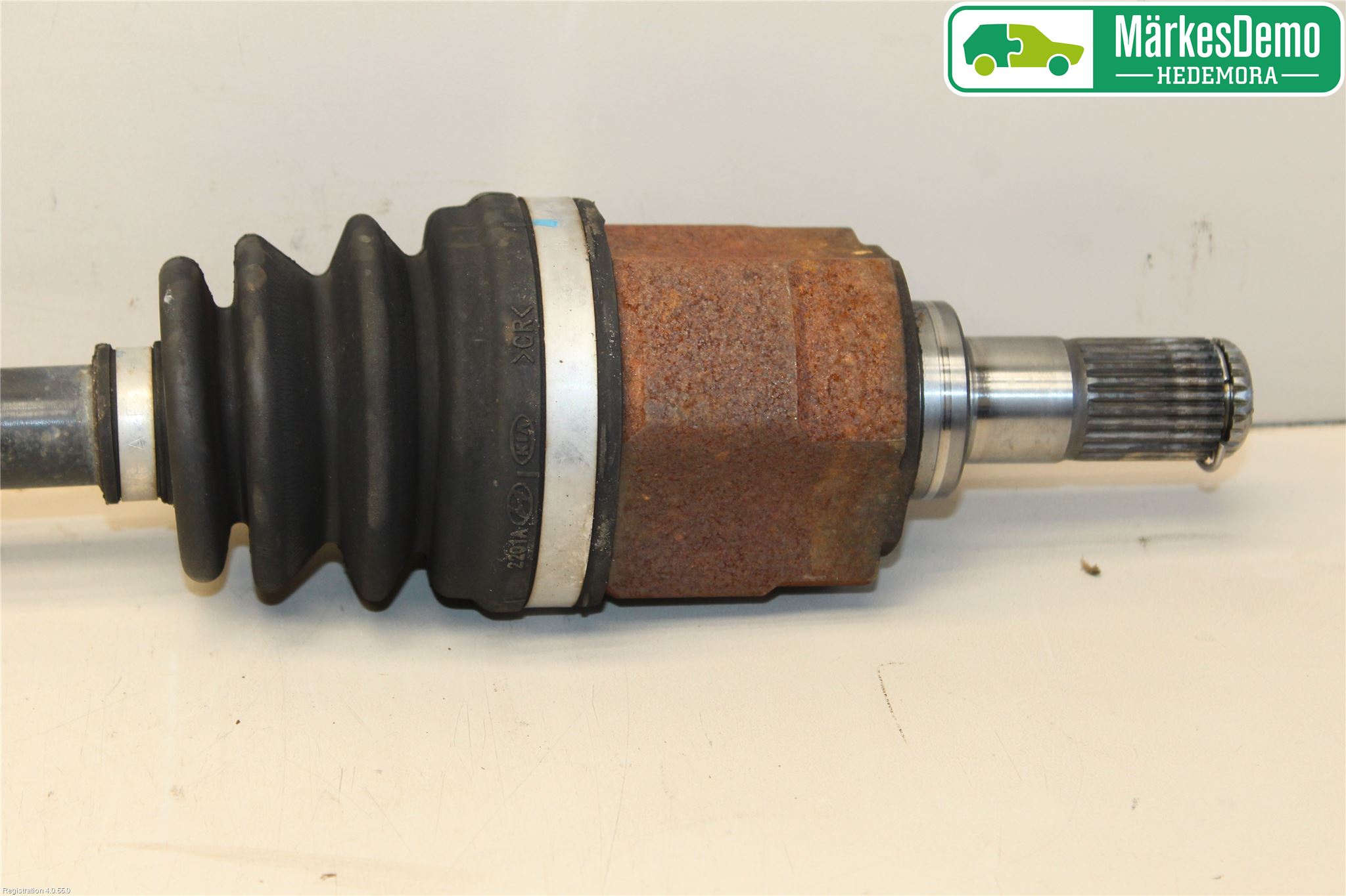 Kia RIO 06-11 Drivaxel Fram Höger