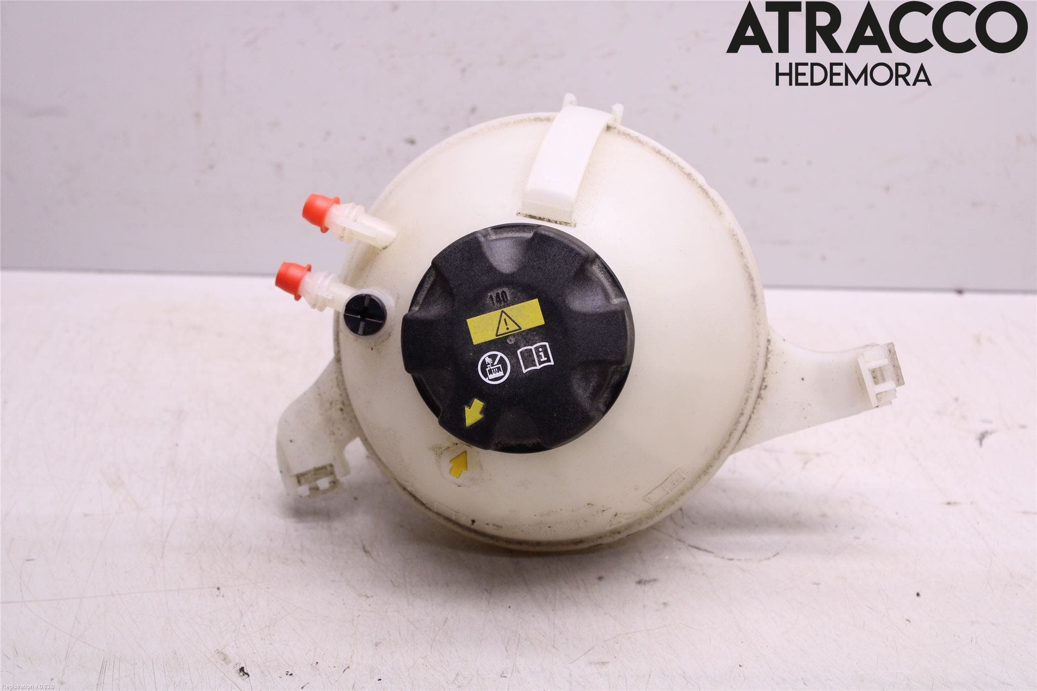 BMW 5 G30/G31/F90 17-23 Expansionstank