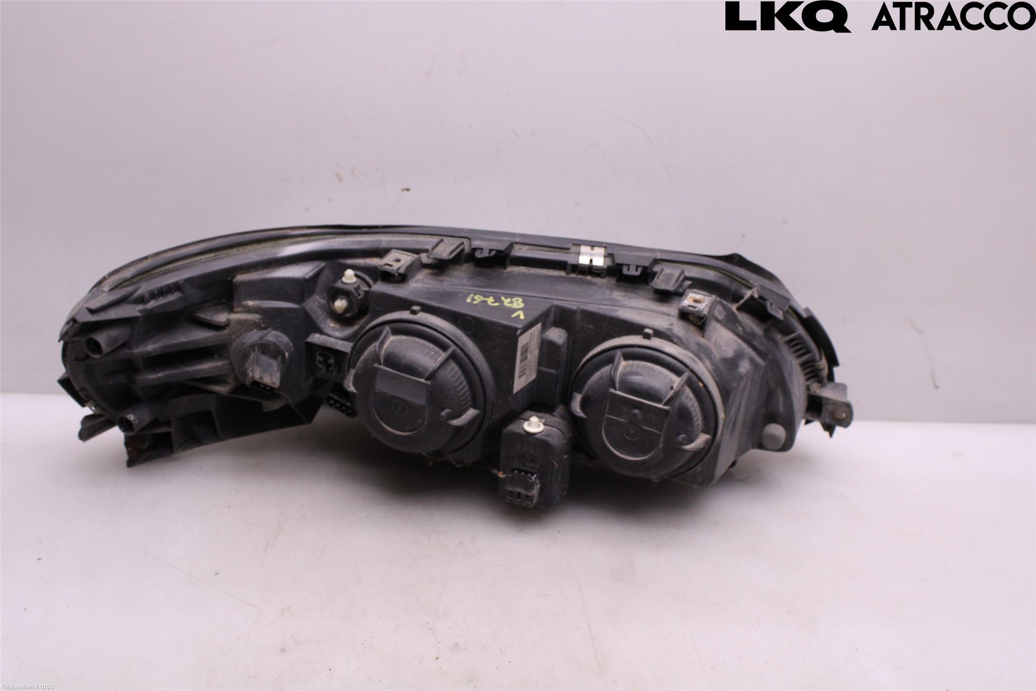 Volvo V70 00-04 Strålkastare Vänster