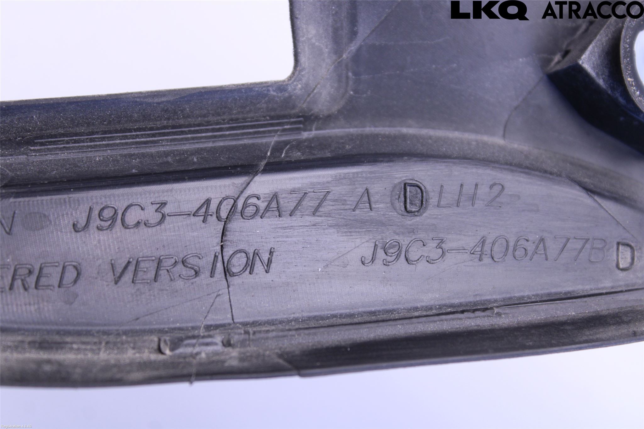 Jaguar E-PACE 17- List Bak-Baklucka