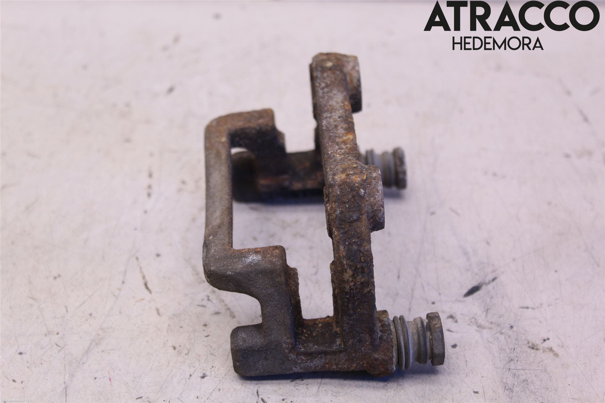 Suzuki VITARA 15- Bromsokshållare