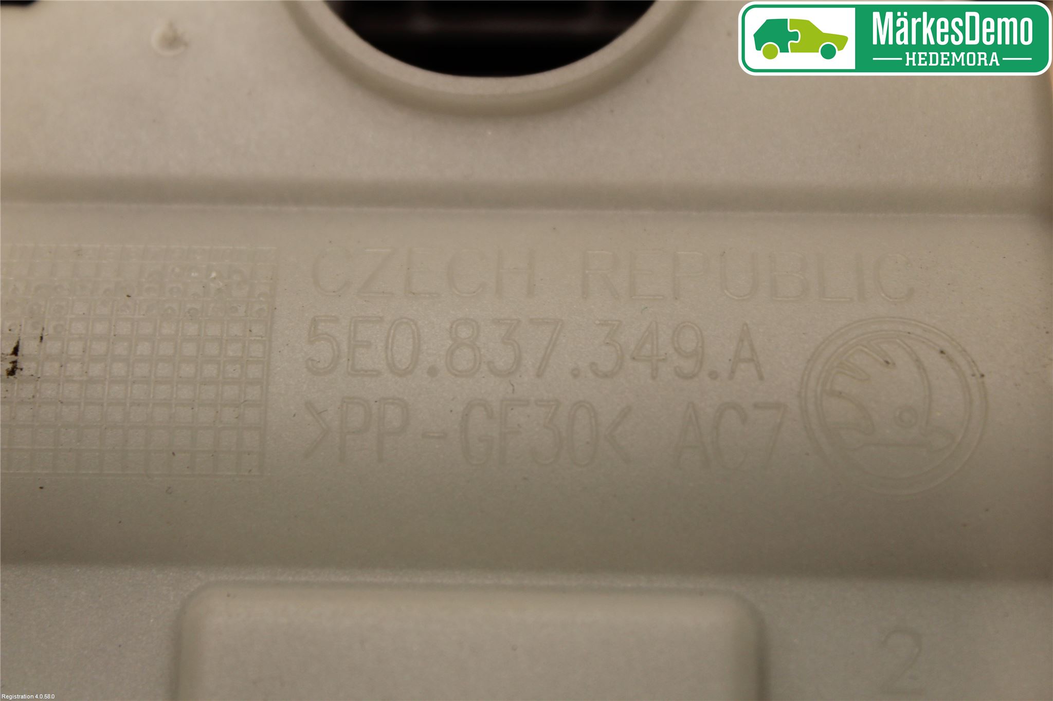 Skoda OCTAVIA (5E) 13-20 Dörrhandtag Yttre Hö