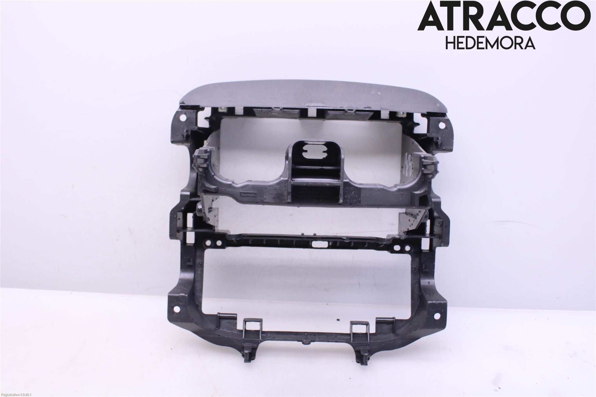 Renault TRAFIC/E-TECH 15- Instrument-Radio Sarg