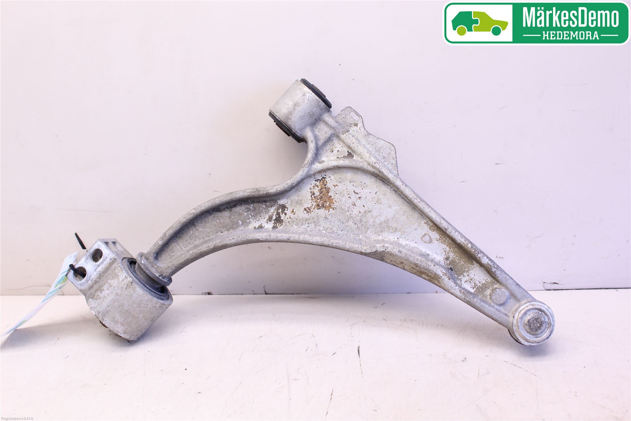 Opel ASTRA J 10-15 Bärarm Fram Undre Vä