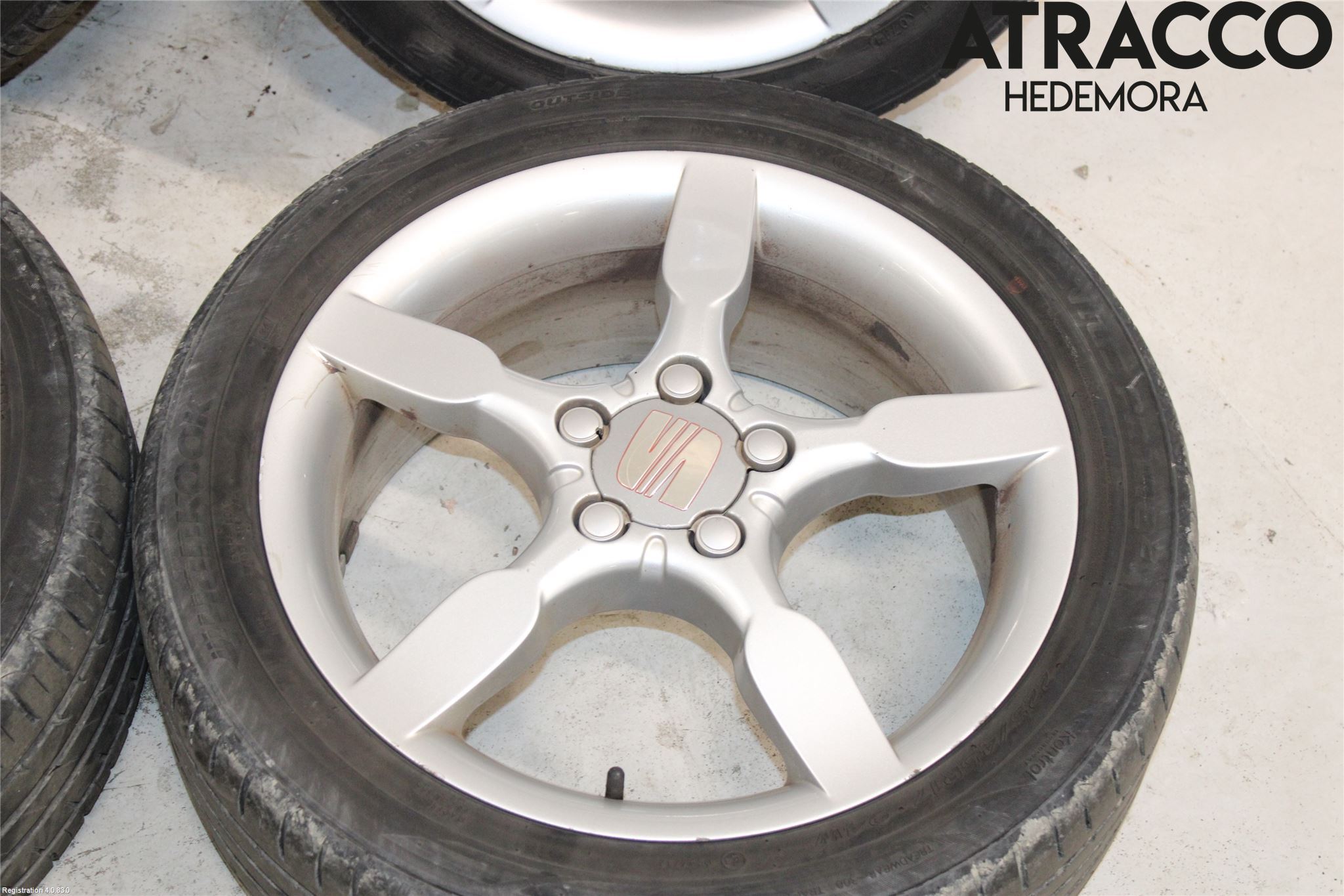 Seat LEON 06-12 Sommardäck Alumfälg 4St