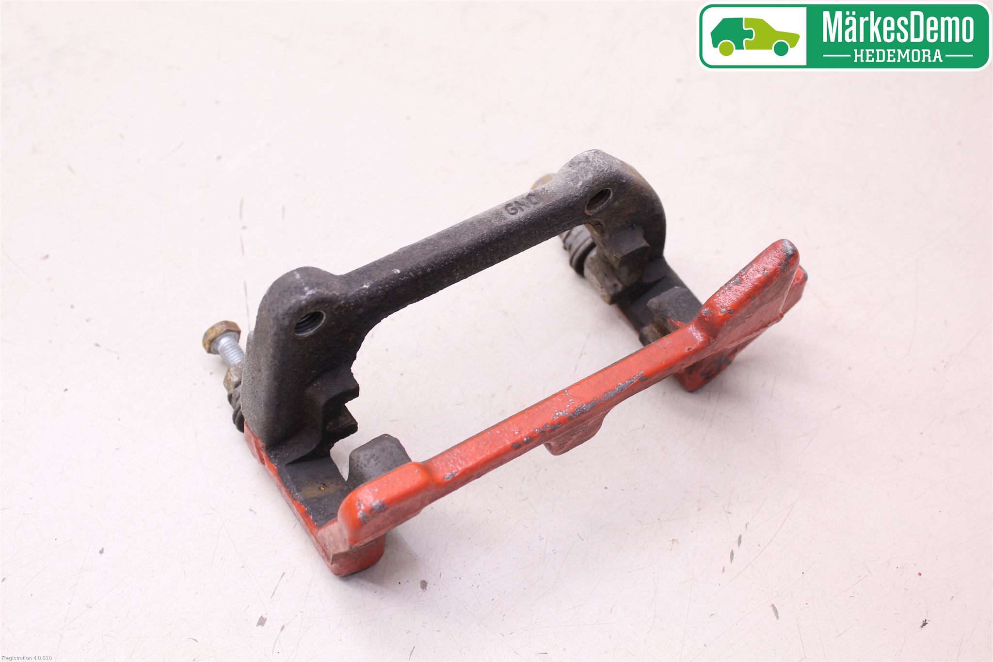 Audi A4 12-15 Bromsokshållare