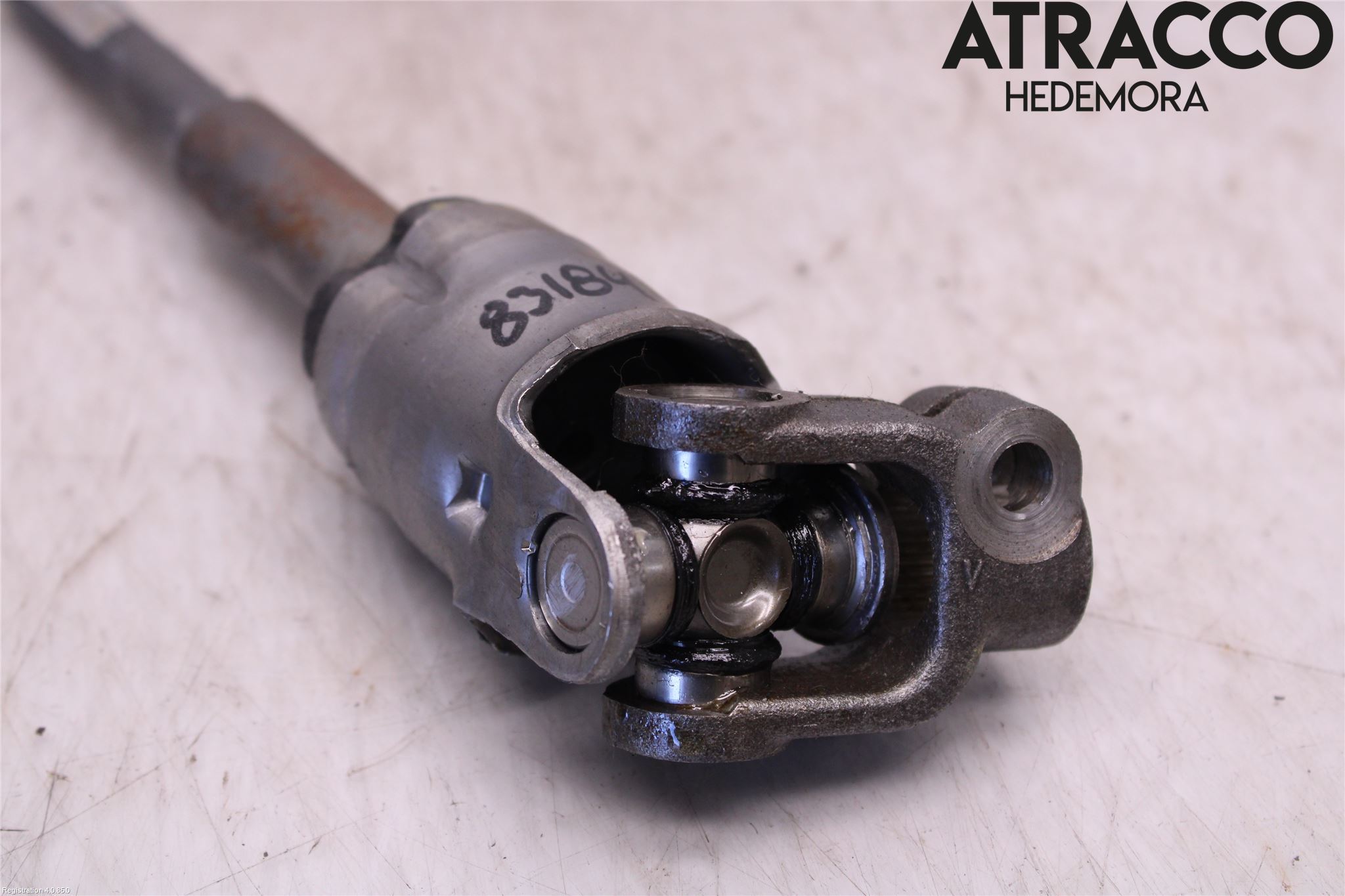 Toyota RAV 4 00-06 Rattaxelknut