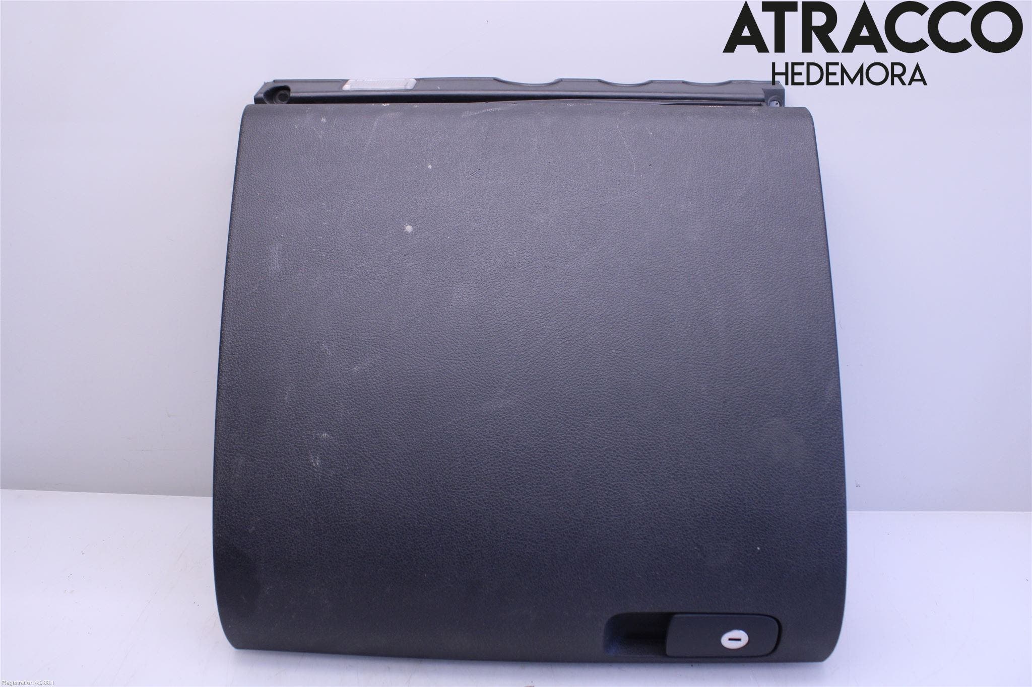 Volkswagen VW TIGUAN 07-16 Handskfack