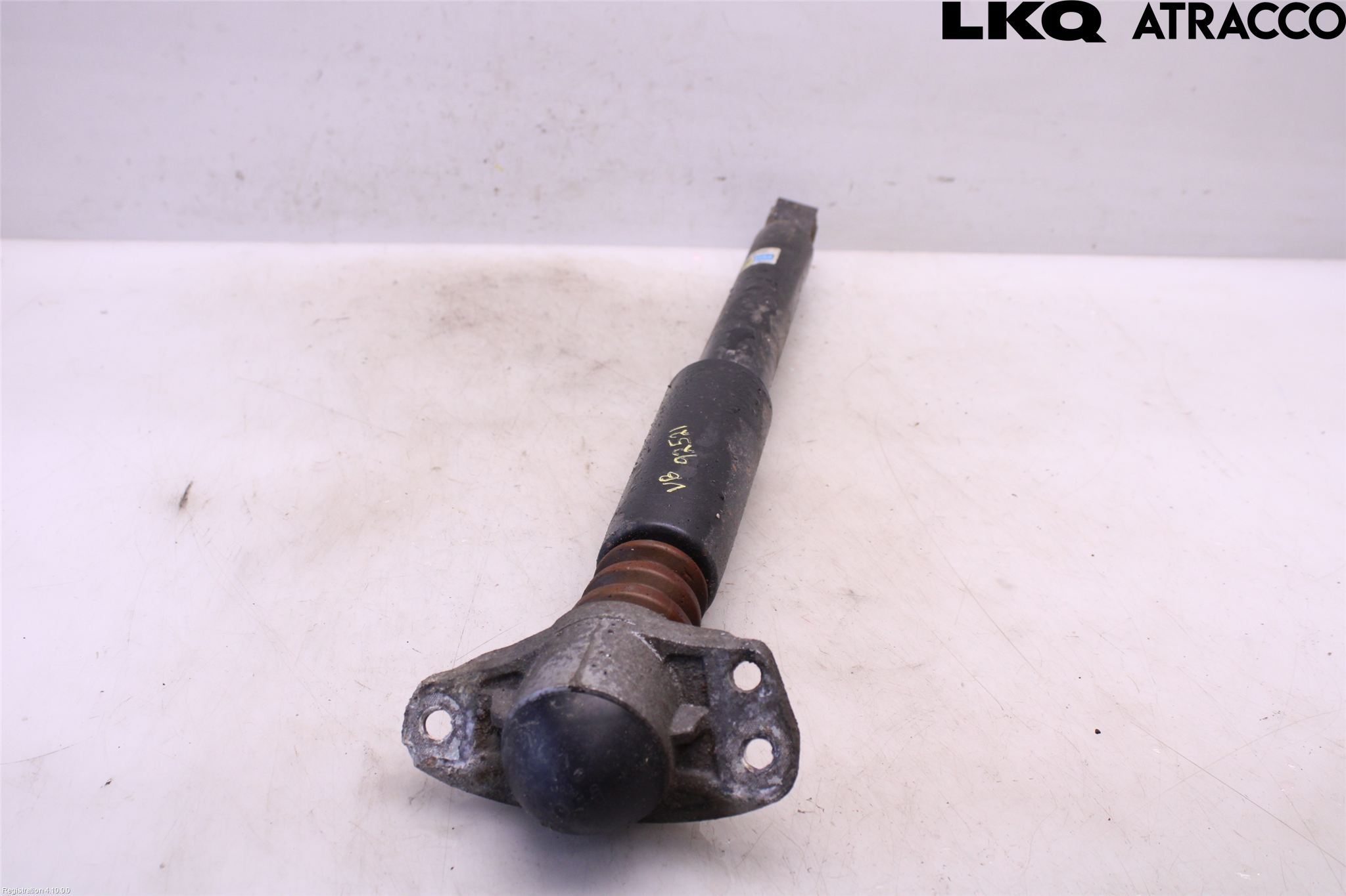 Volkswagen VW PASSAT 11-14 Stötdämpare Bak