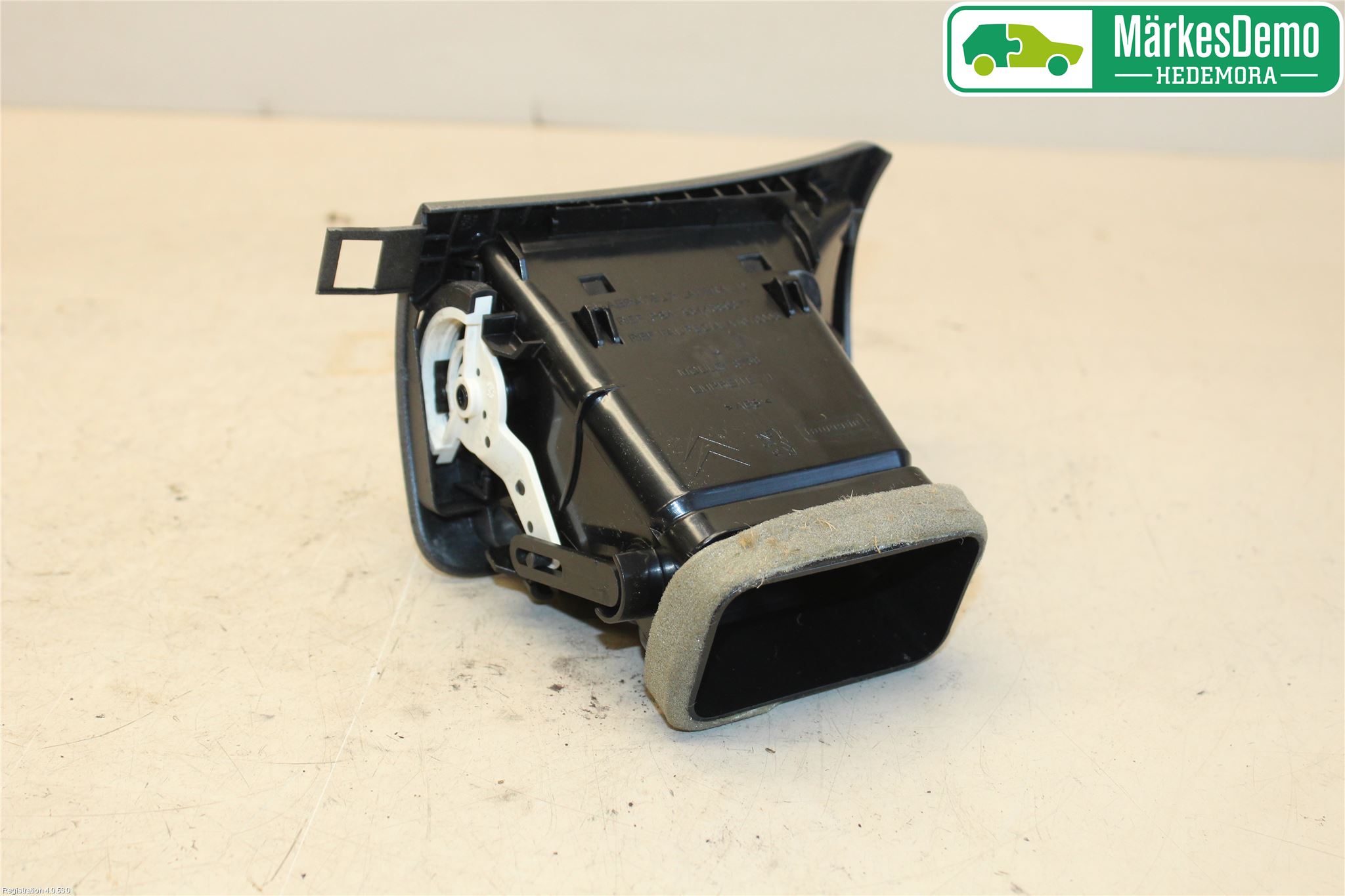 Peugeot 407 Defrosterkanal-Munstycke