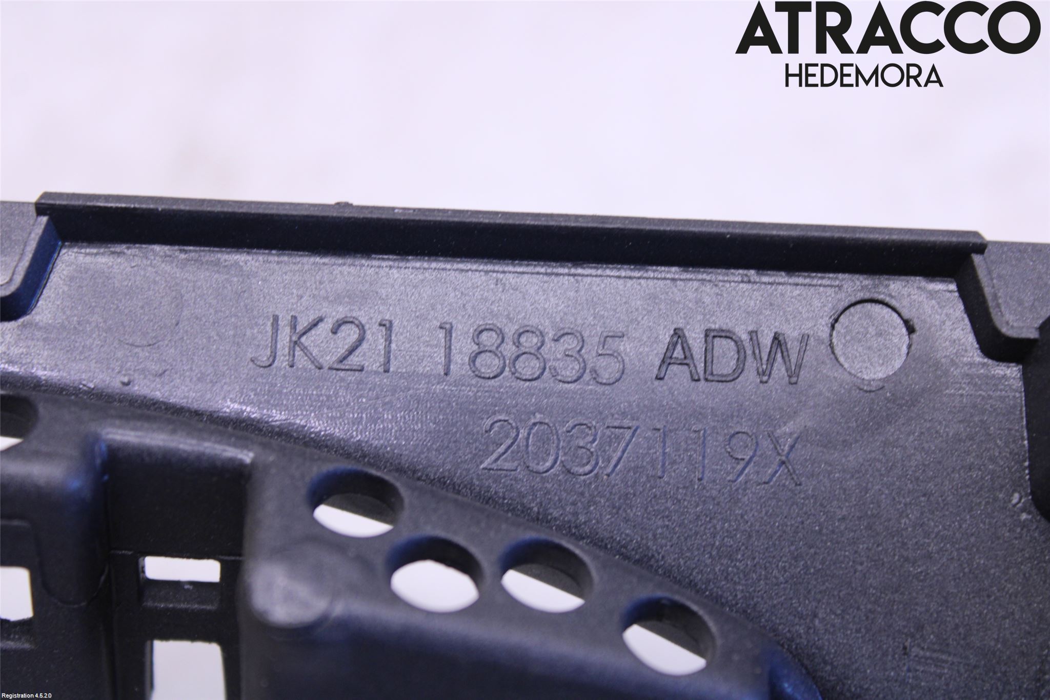 Ford TRANSIT SKÅP/BUSS 14-22 Instrument-Radio Sarg