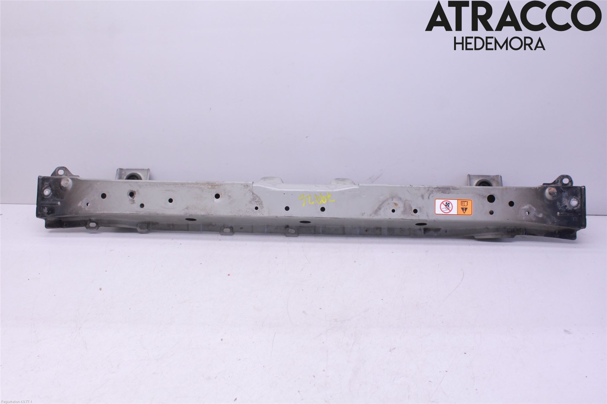 Mitsubishi OUTLANDER 13-21 Kylarfäste-Ram-Balk