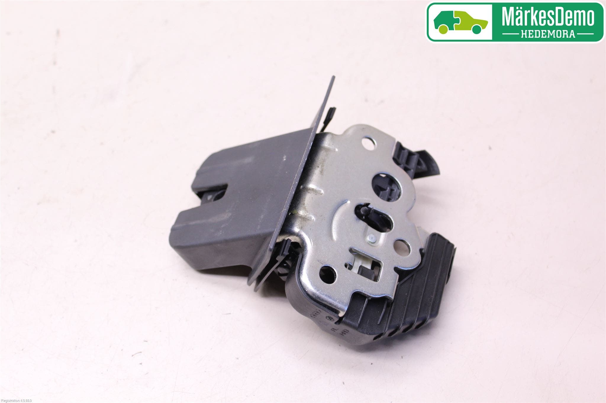 Audi A4/S4 08-11 Låskista Baklucka