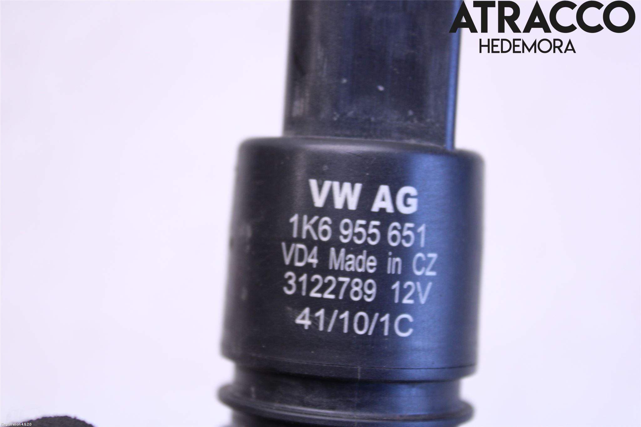 Volkswagen VW TOURAN 10-15 Spolarpump Vindruta