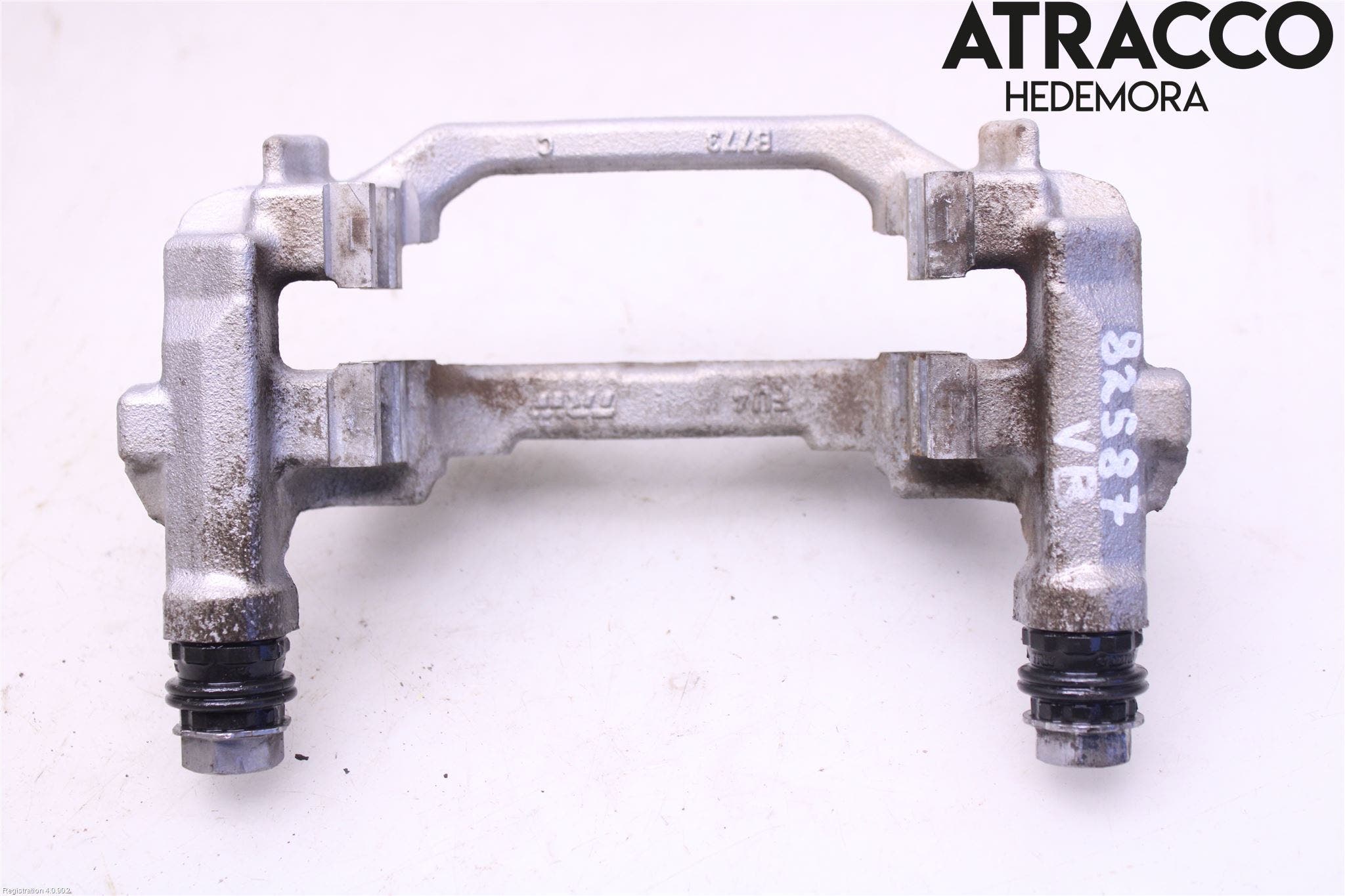 Toyota YARIS XP21 20- Bromsokshållare